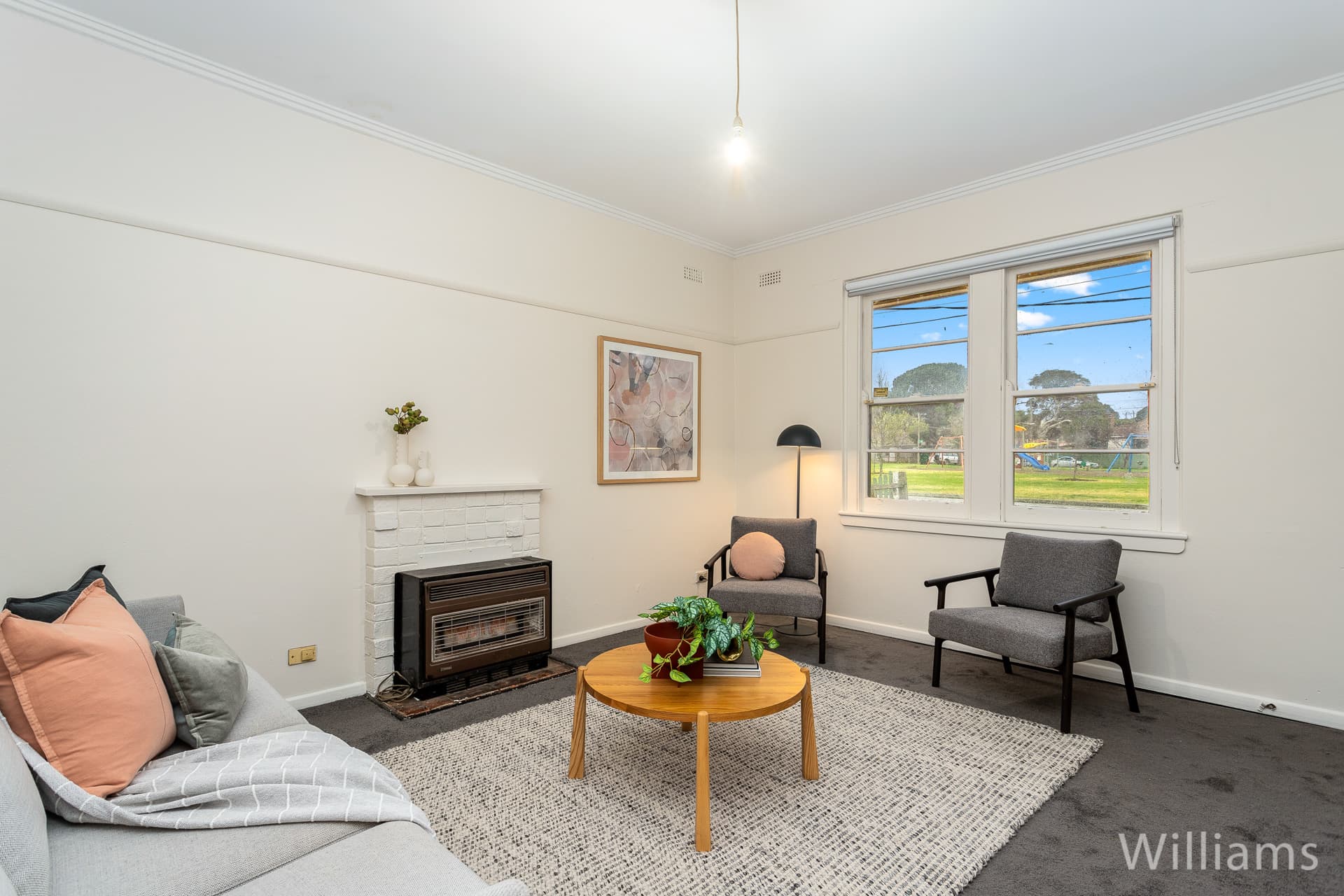 21 Cerberus Crescent, Williamstown North - Thumbnail 2