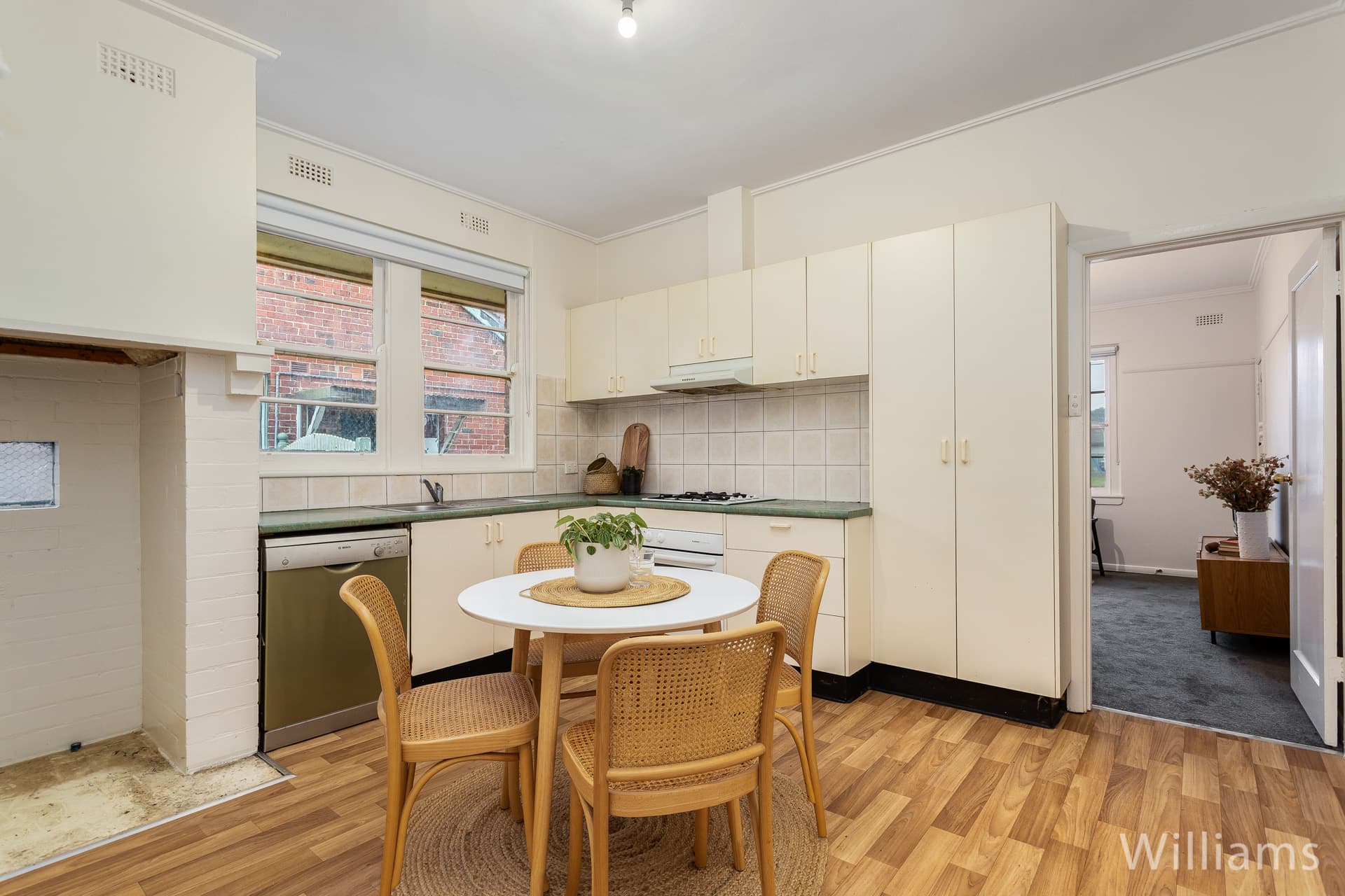 21 Cerberus Crescent, Williamstown North - Thumbnail 4