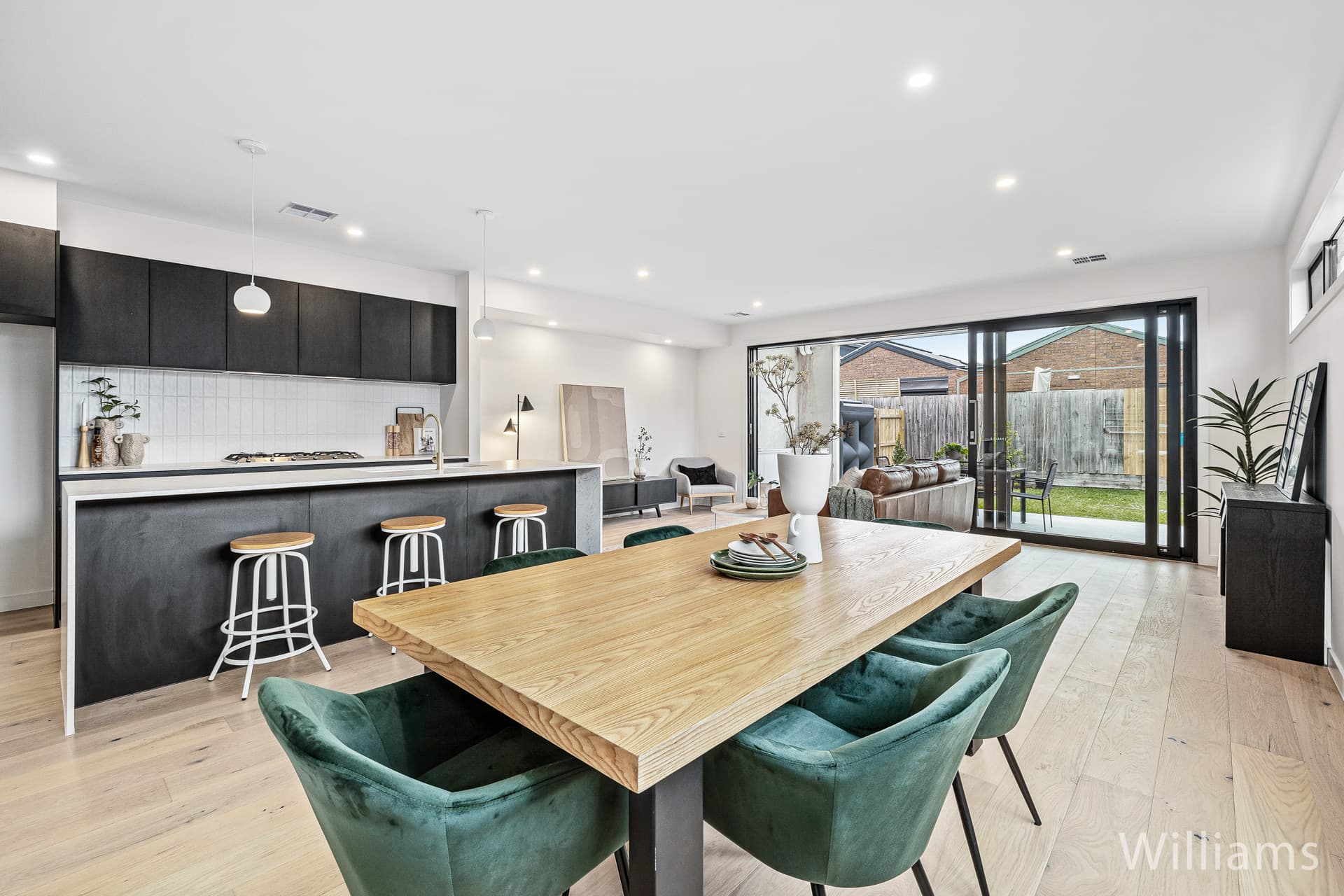 34 Charlotte Street, Newport - Thumbnail 8