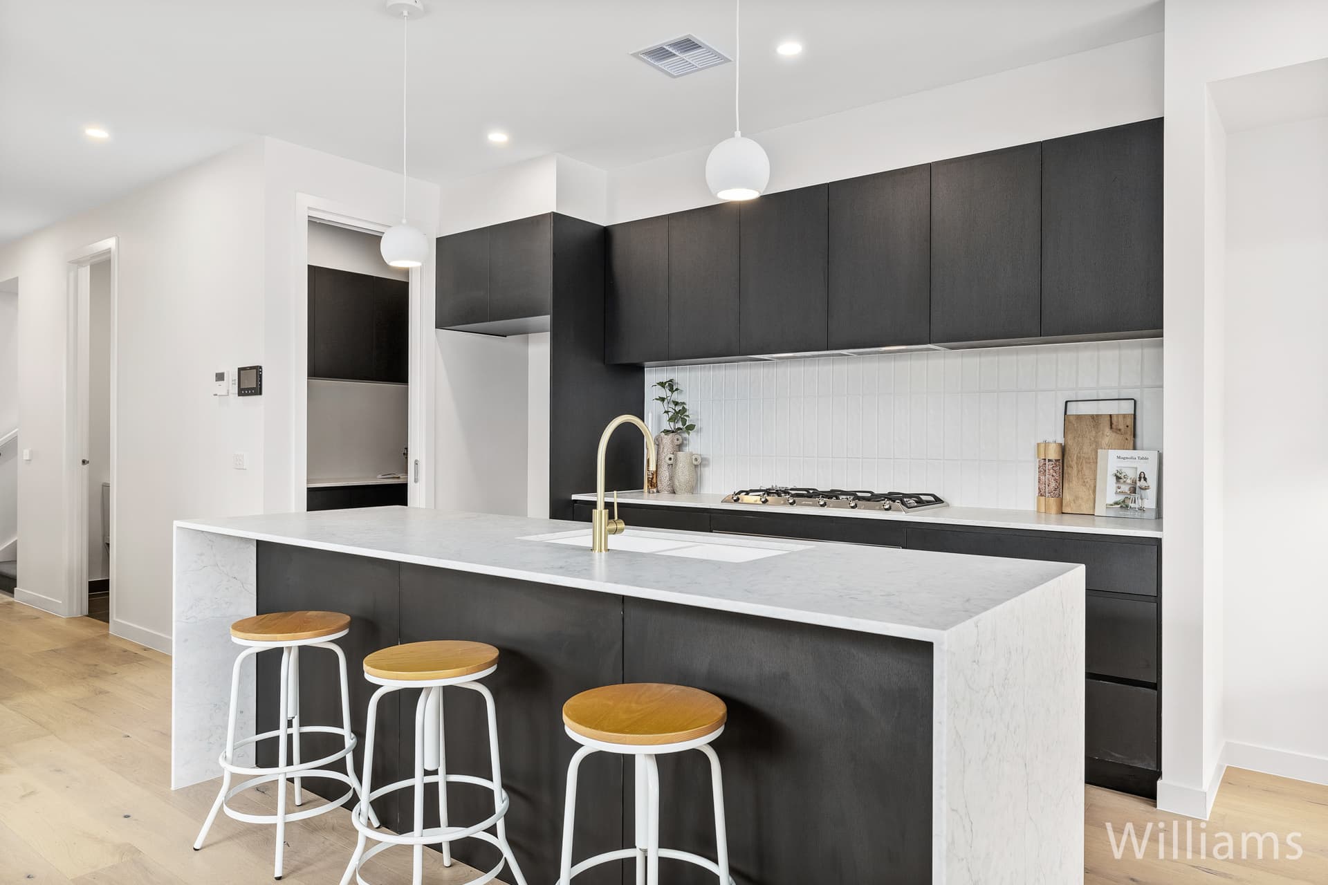 34 Charlotte Street, Newport - Thumbnail 4