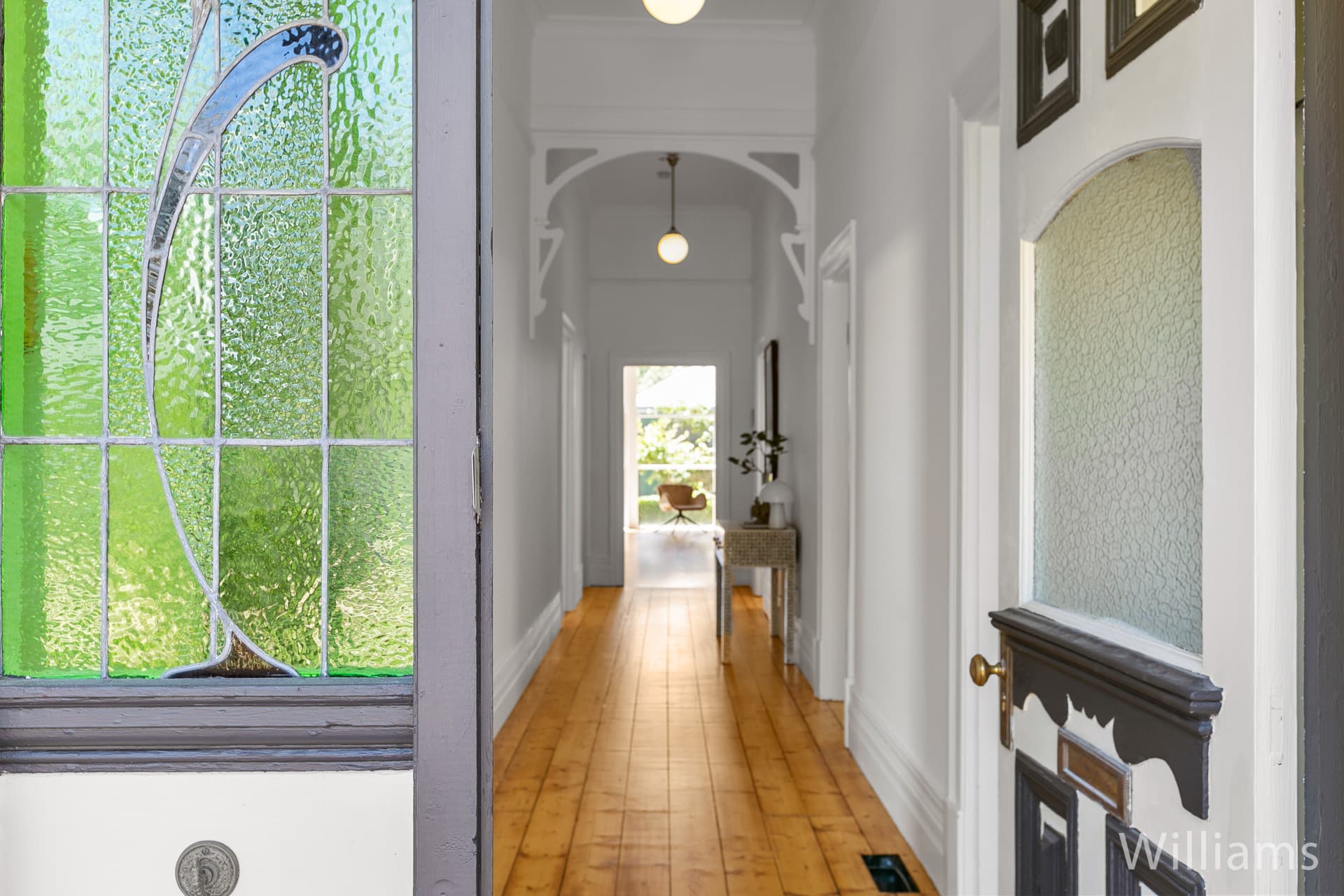 113-114 Railway Place, Williamstown - Thumbnail 4