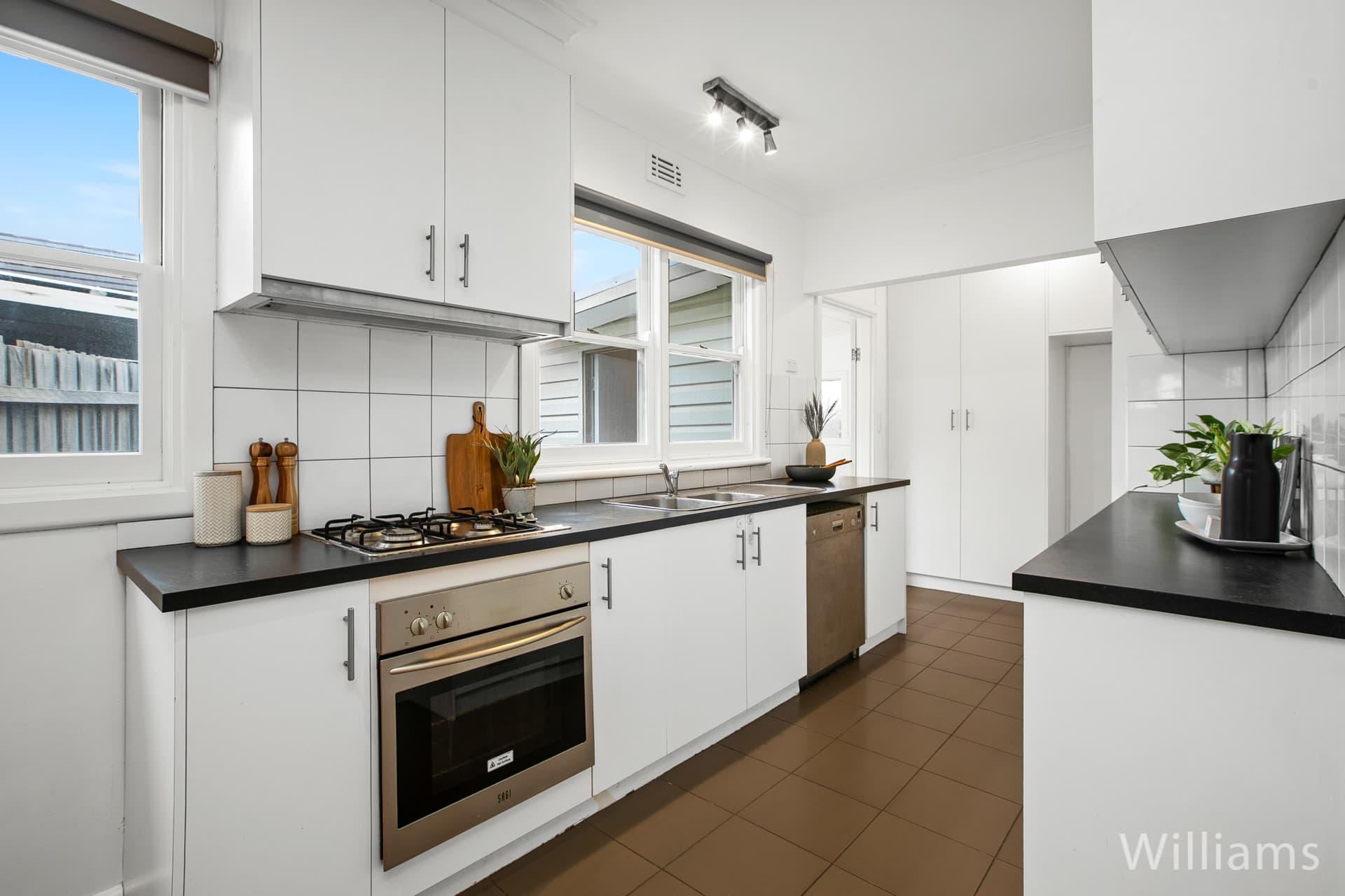 1 Little Street, Altona North - Thumbnail 4