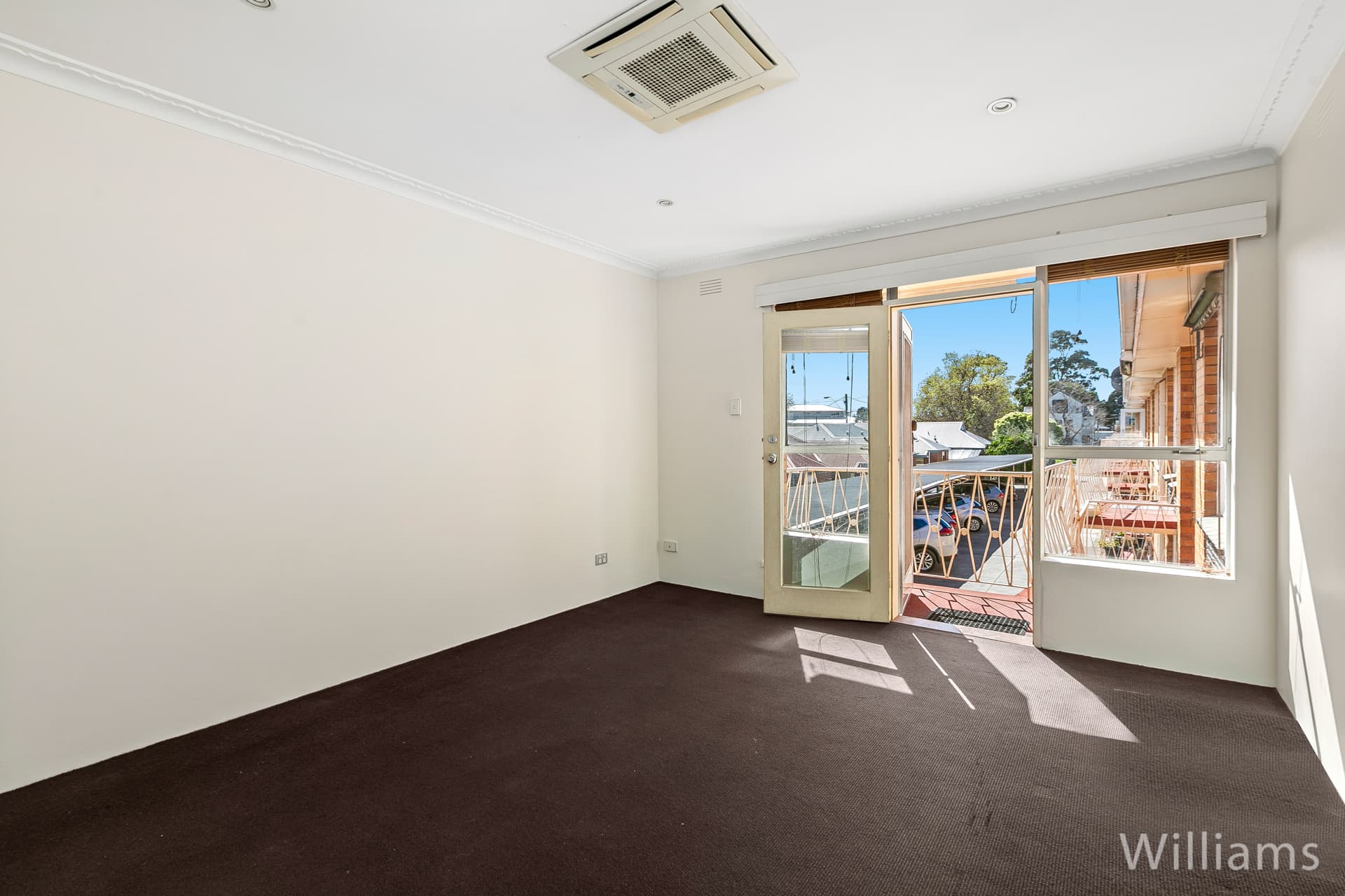 16/99 Verdon Street, Williamstown - Thumbnail 4