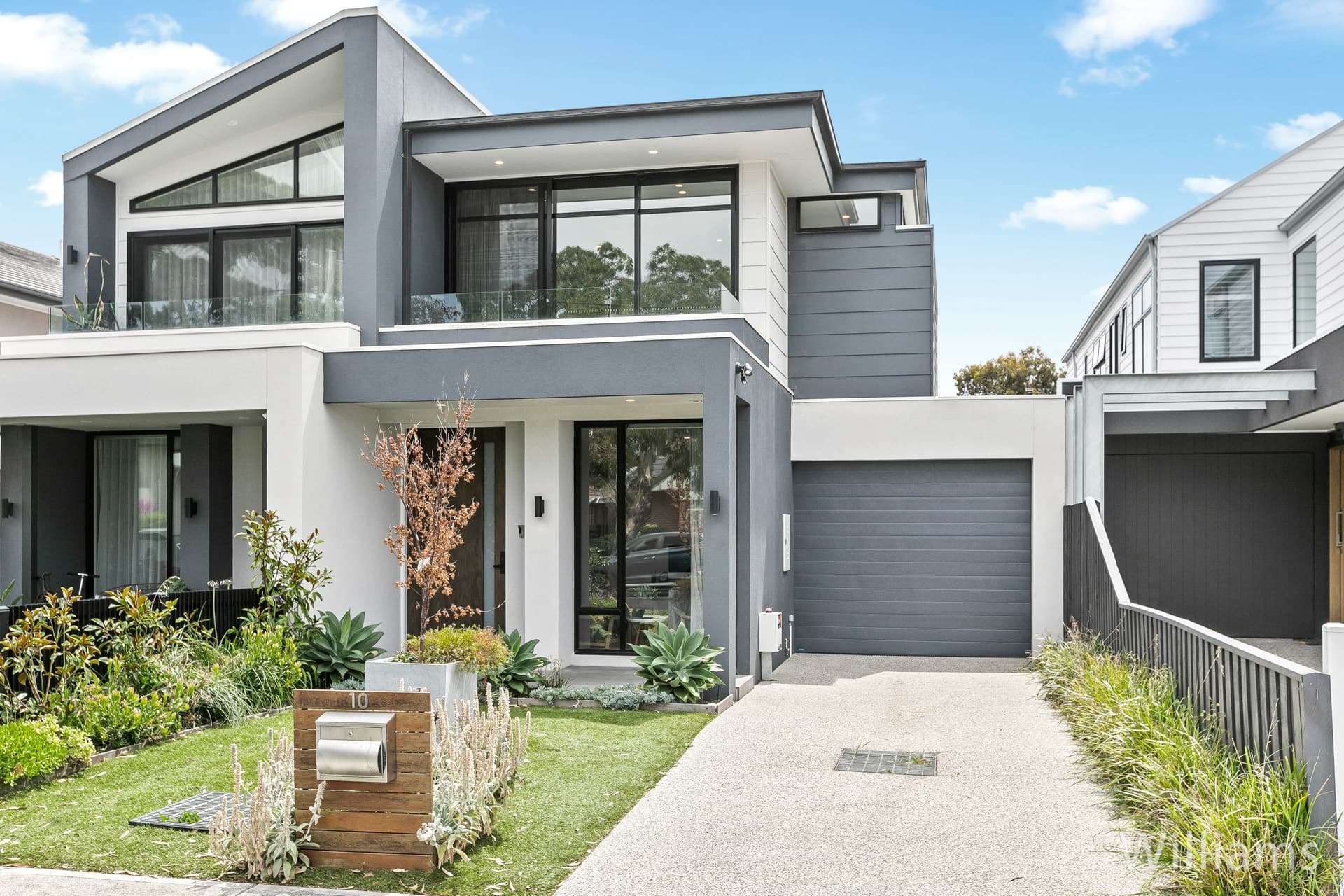 10 Anzac Crescent, Williamstown - Image 1