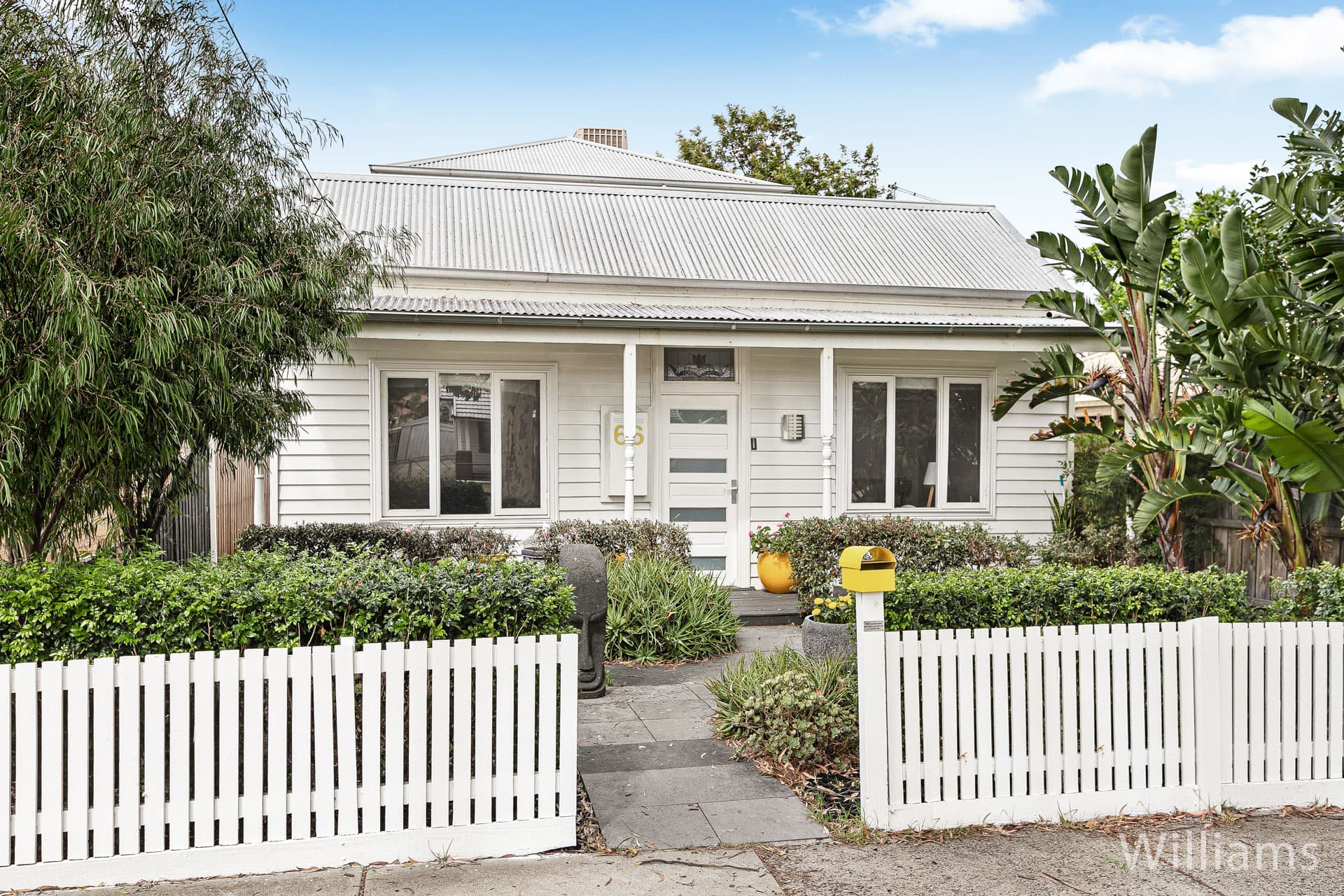 66 Oxford Street, Newport - Image 1