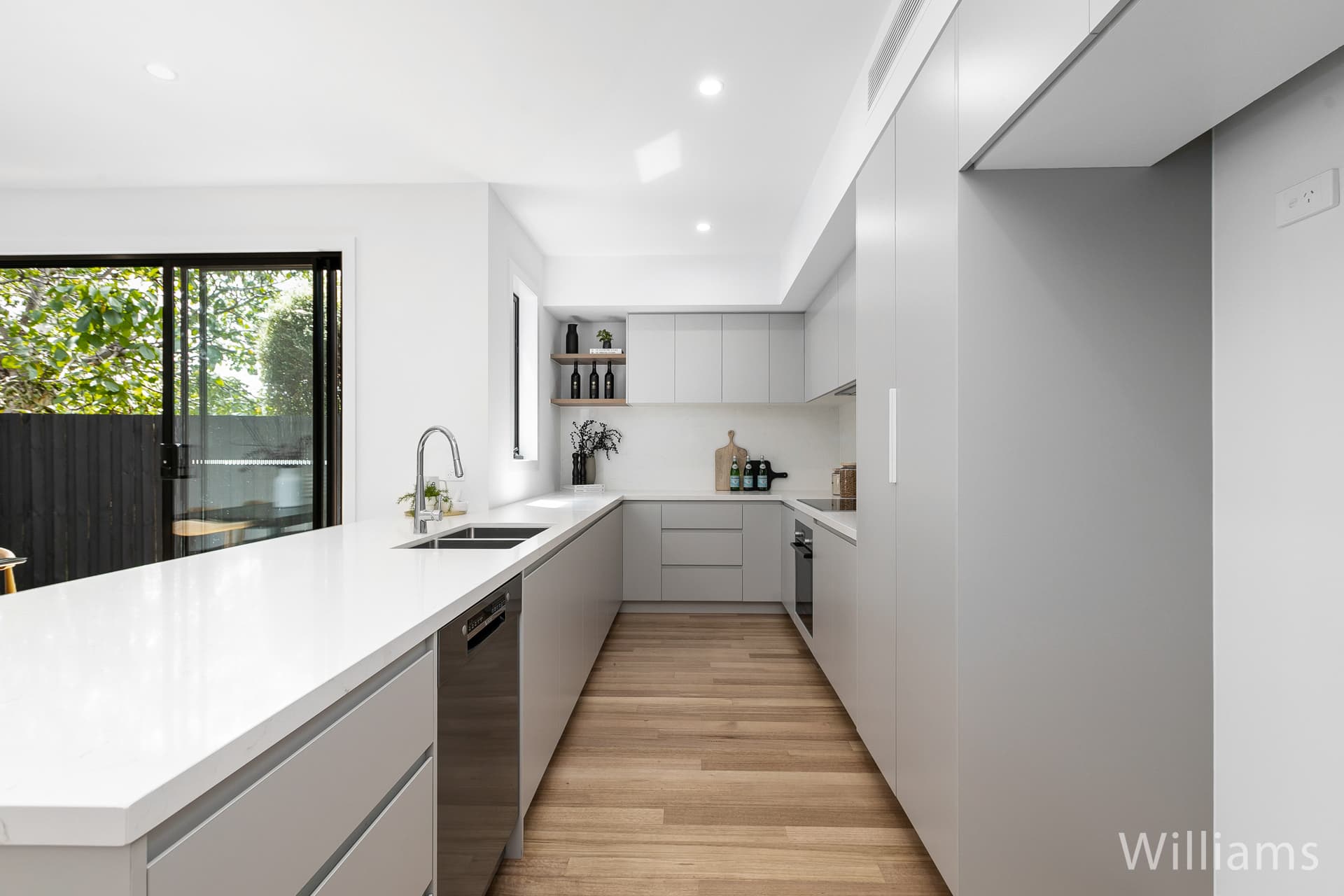 72 Benbow Street, Yarraville - Thumbnail 4