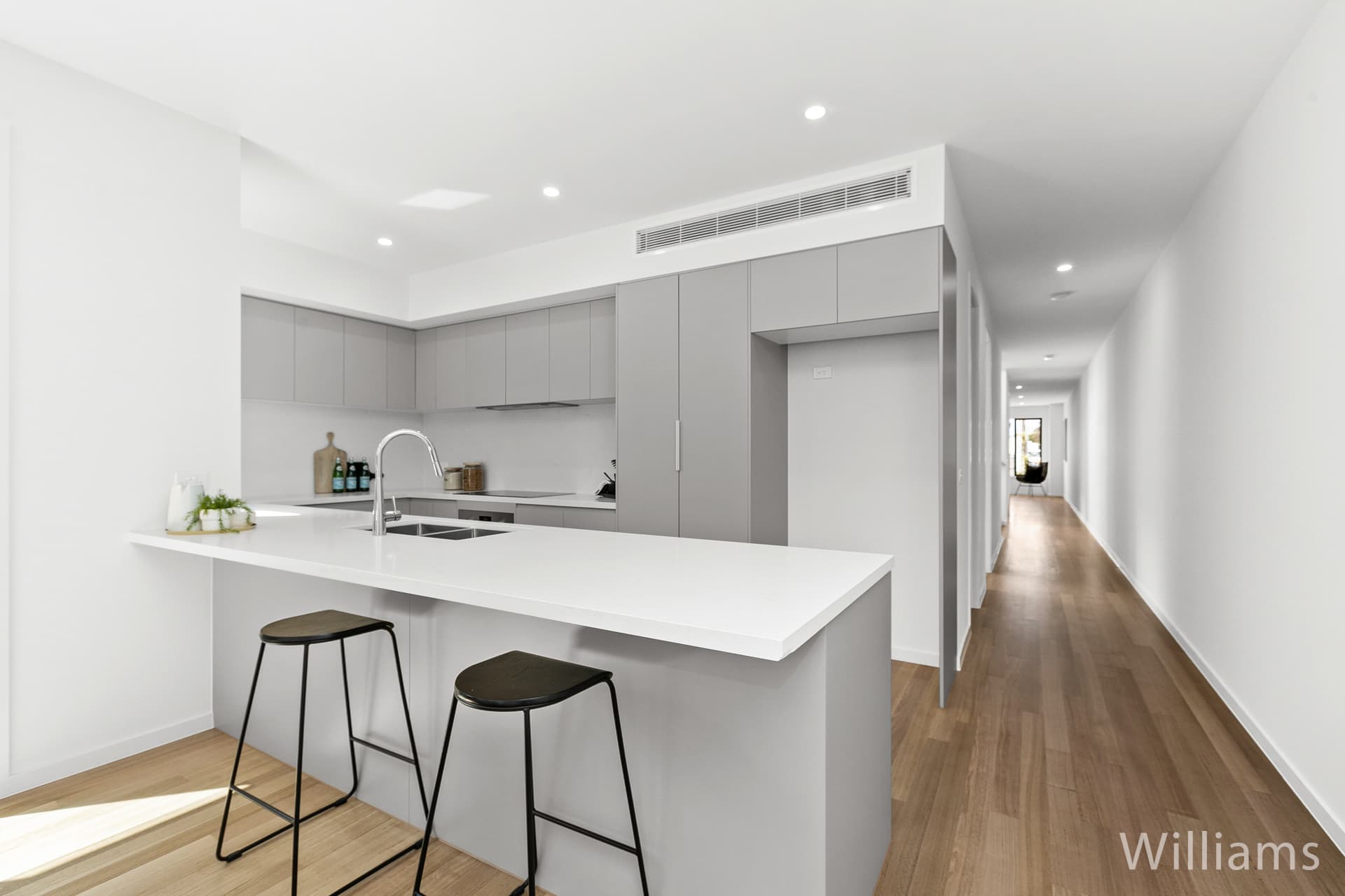 72 Benbow Street, Yarraville - Thumbnail 5