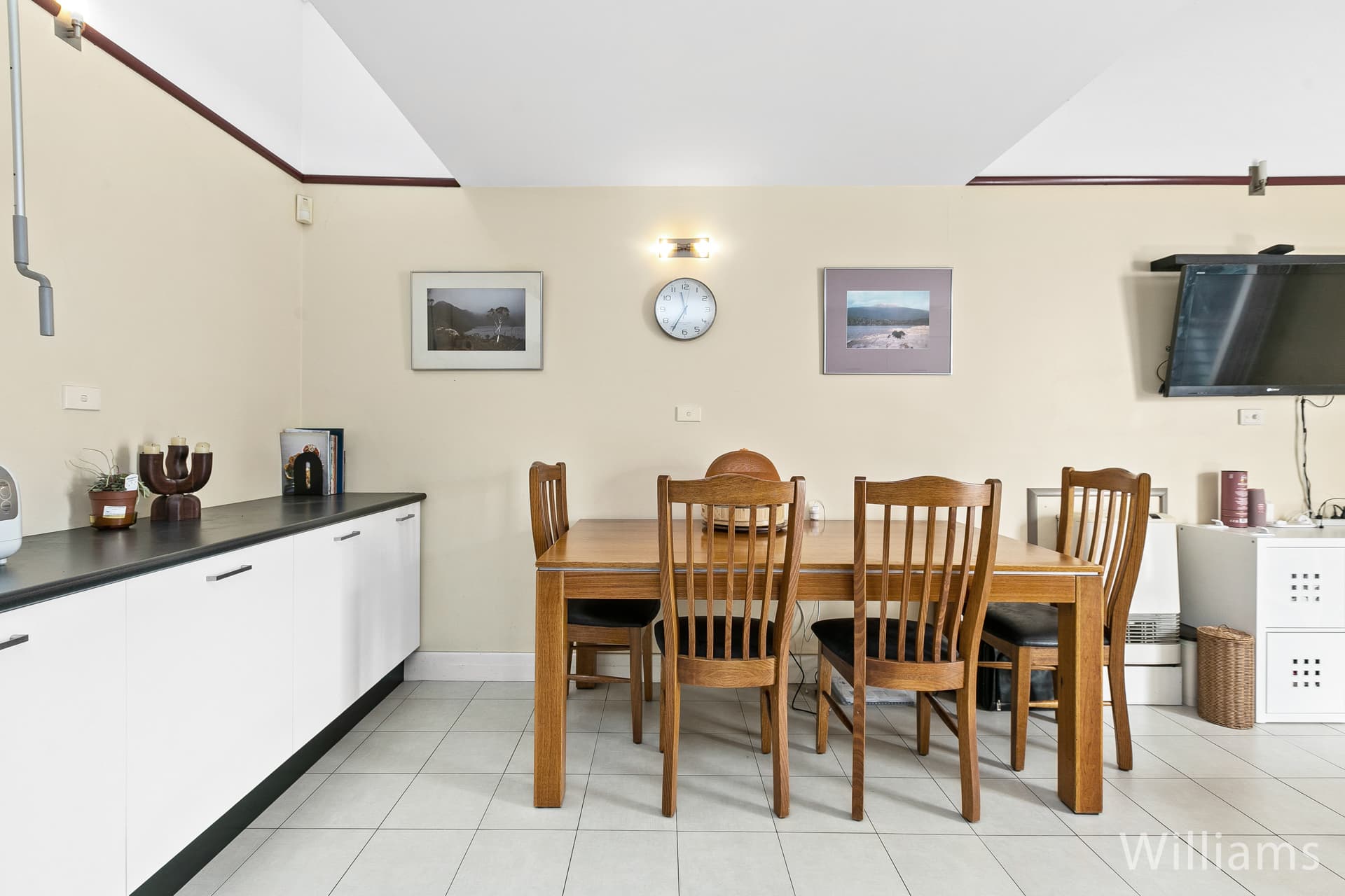 291 Douglas Parade, Newport - Thumbnail 6