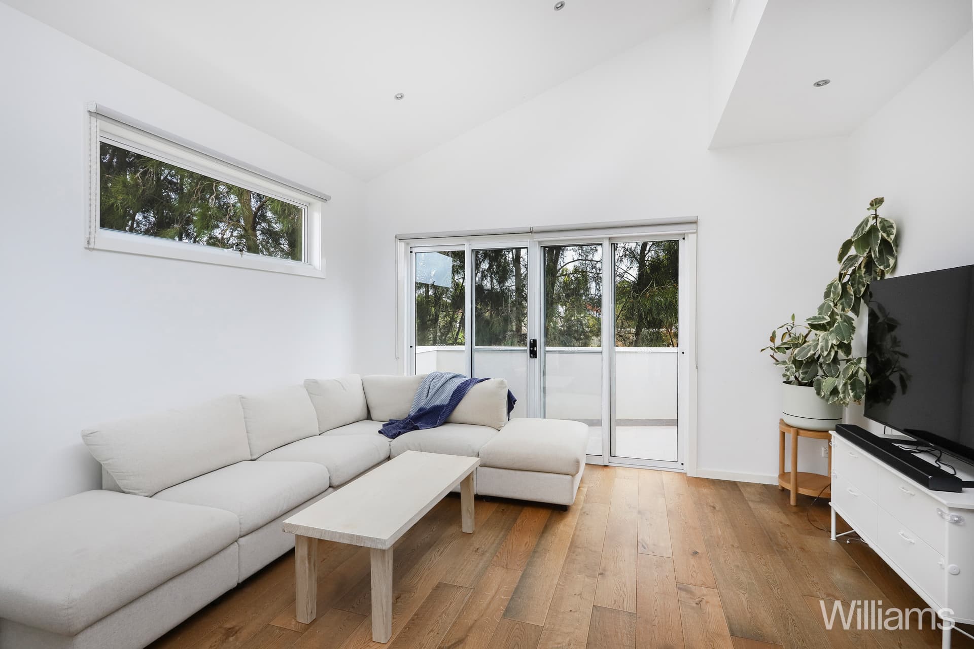 3/42 Conifer Avenue, Brooklyn - Thumbnail 4