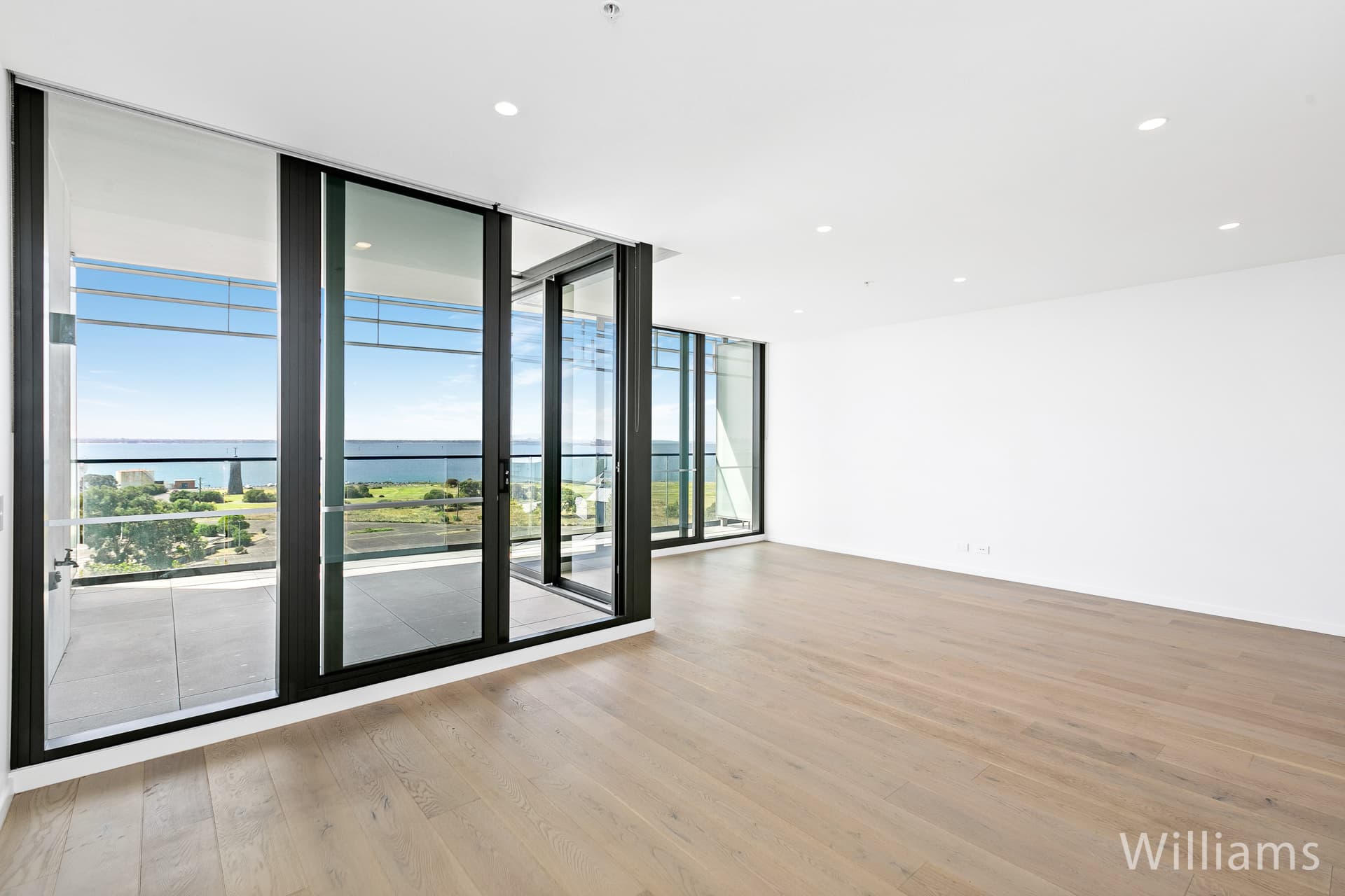 701/7 Windsor Terrace, Williamstown - Thumbnail 8