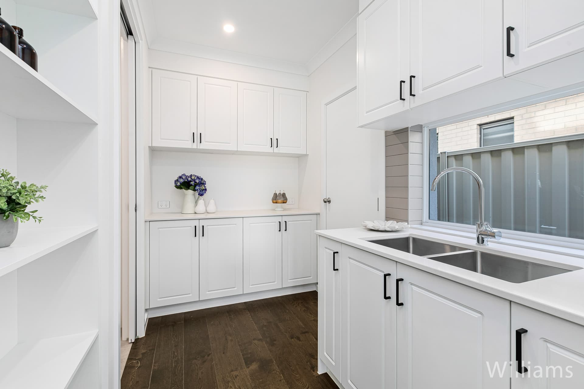 55 Truman Street, South Kingsville - Thumbnail 5