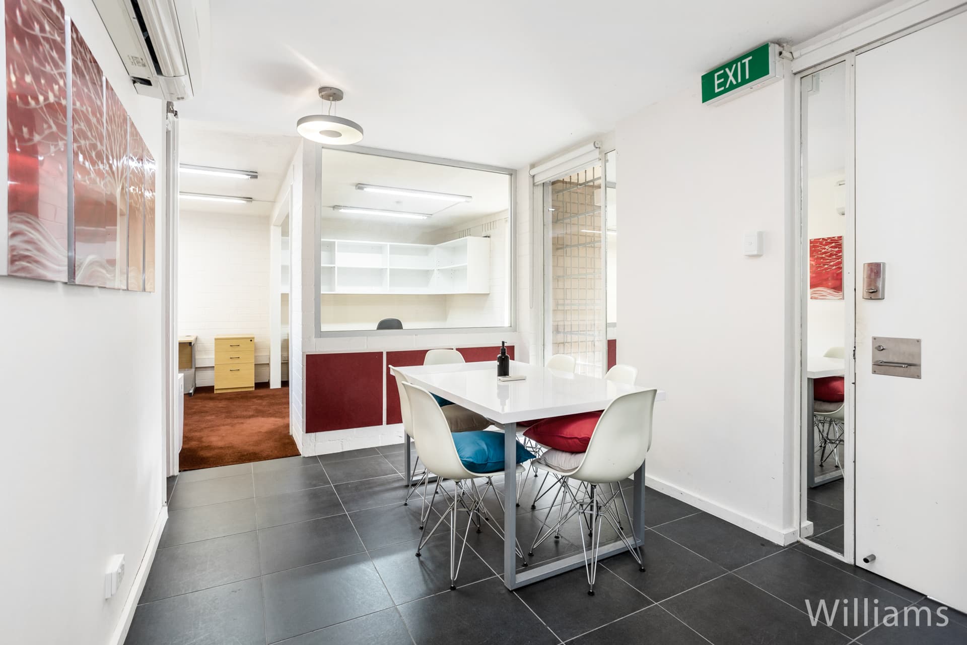 6/4 Techno Park Drive, Williamstown - Thumbnail 5