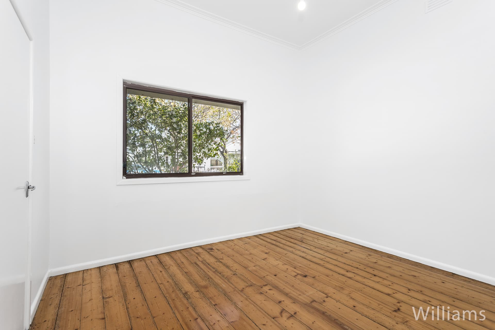 88 Hobson Street, Newport - Thumbnail 7