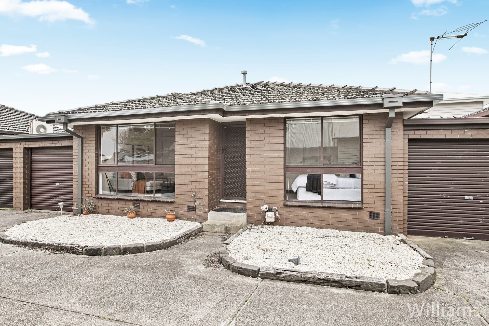 2/81 Challis Street, Newport - Thumbnail 2
