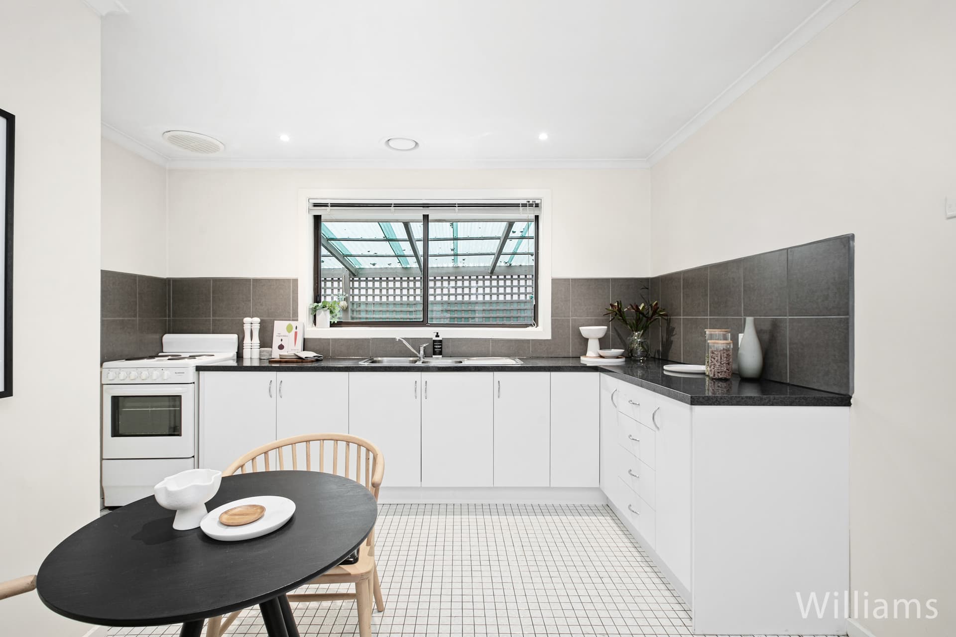 2/81 Challis Street, Newport - Thumbnail 6