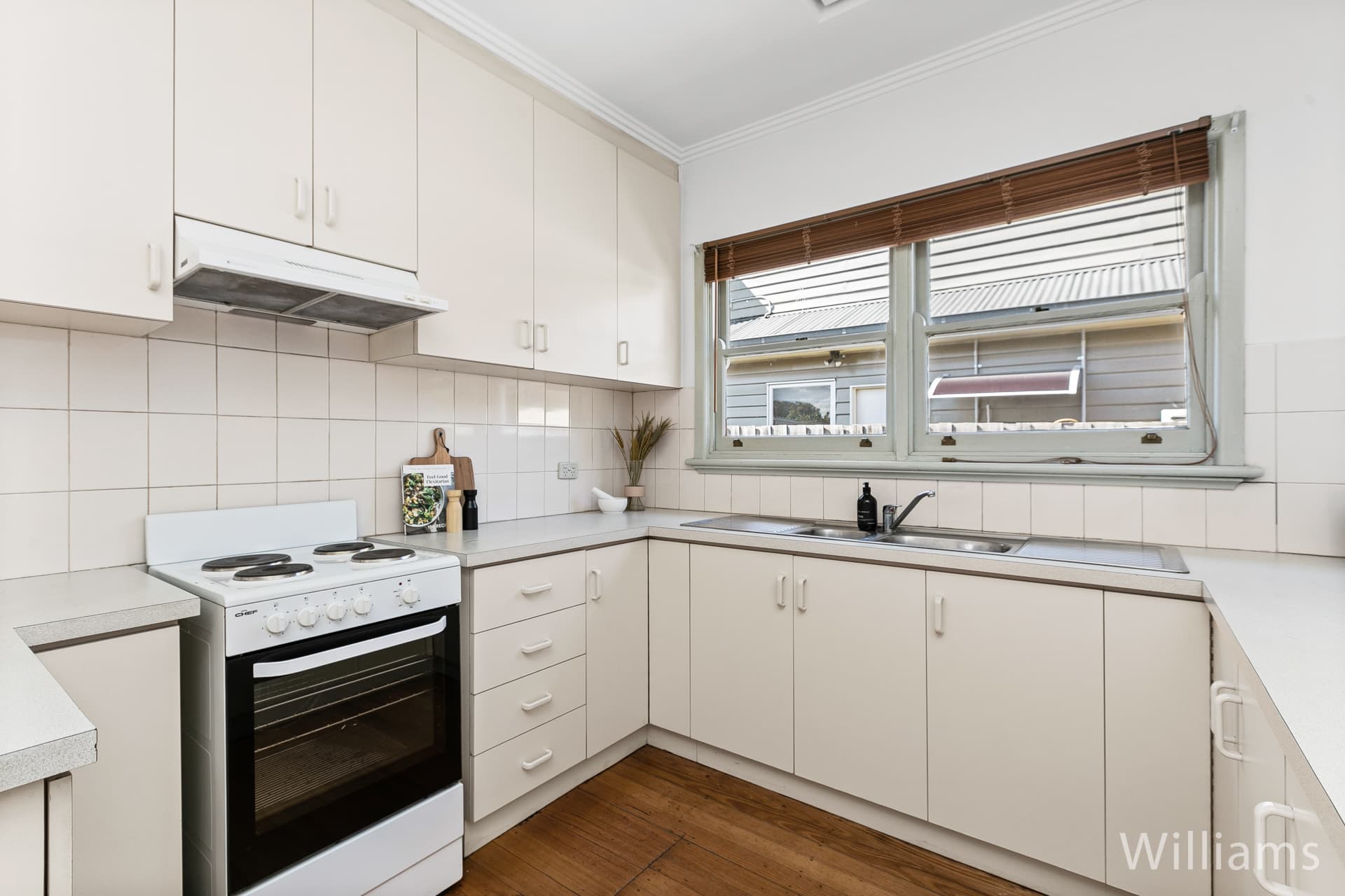 1/36 Rosshire Road, Newport - Thumbnail 8