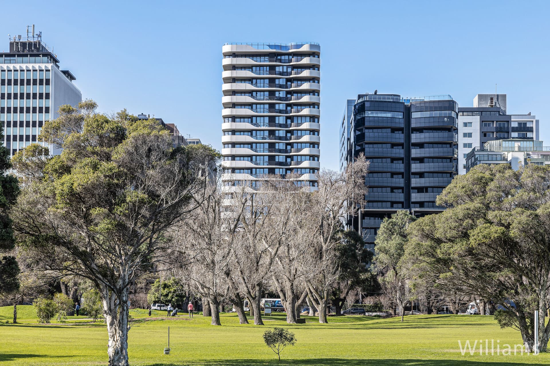 102/12 Queens Road, Melbourne - Image 1