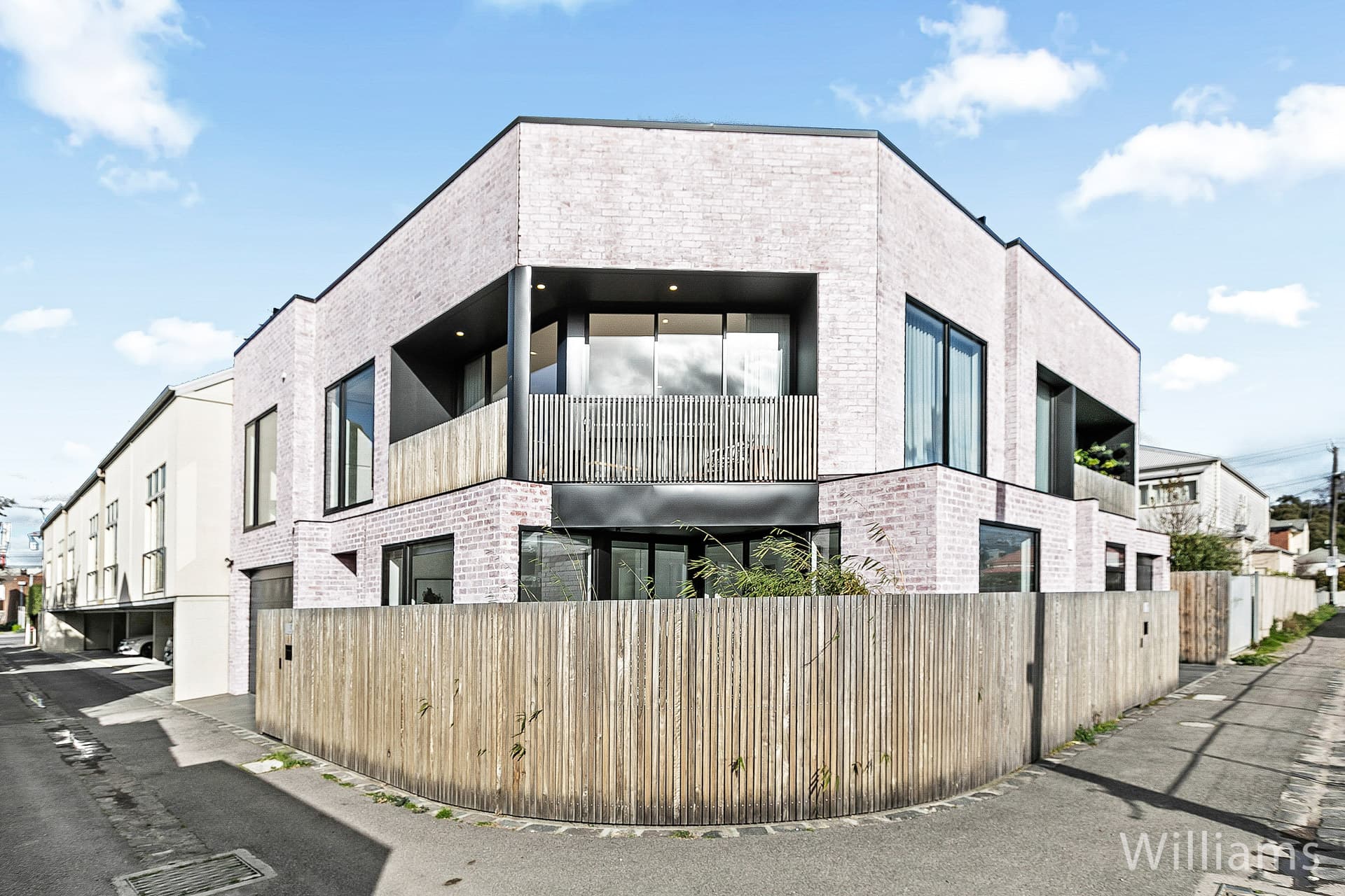 17 Council Lane, Williamstown - Image 1