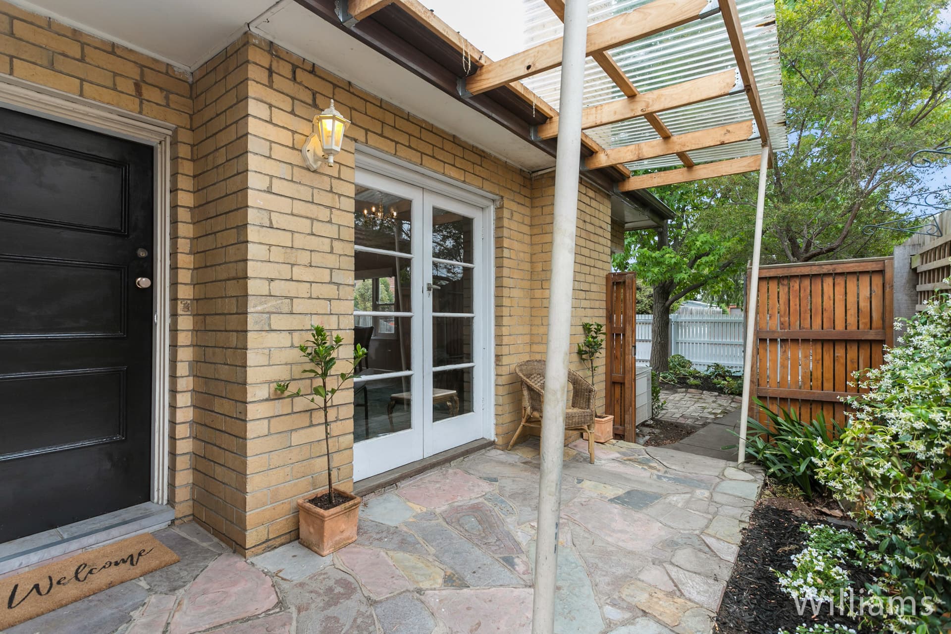 128 Aitken Street, Williamstown - Thumbnail 4