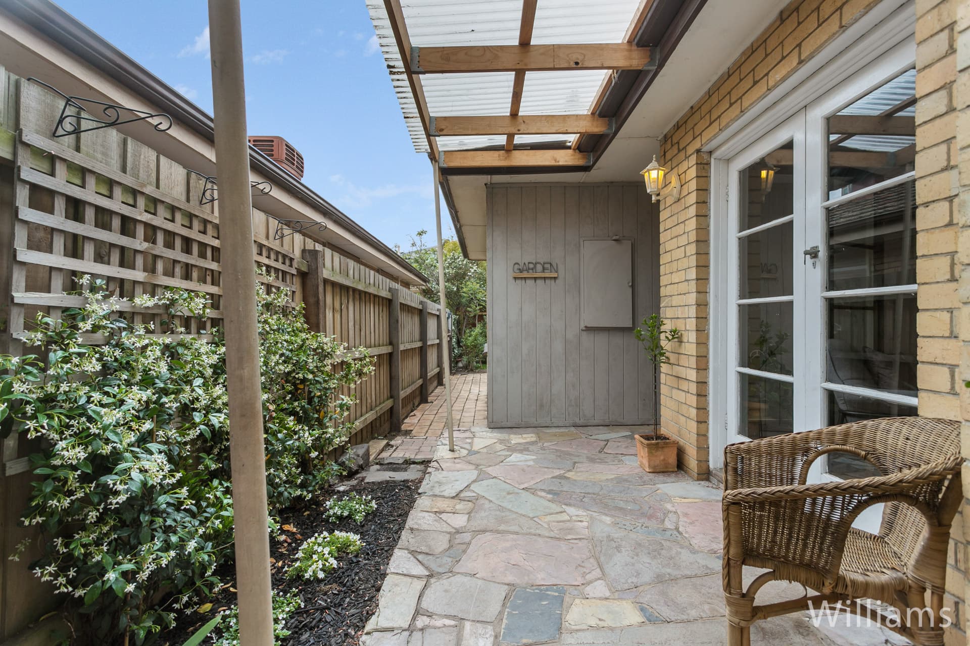 128 Aitken Street, Williamstown - Thumbnail 3