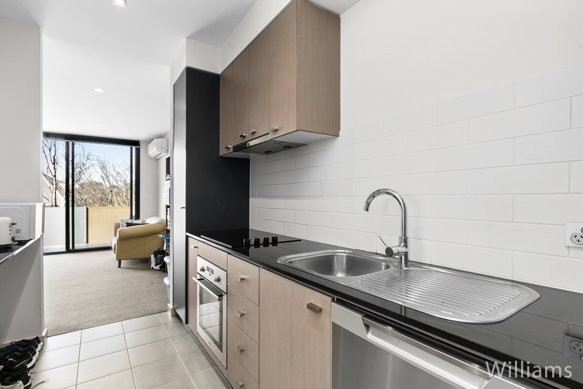20/114 Mason Street, Newport - Thumbnail 4