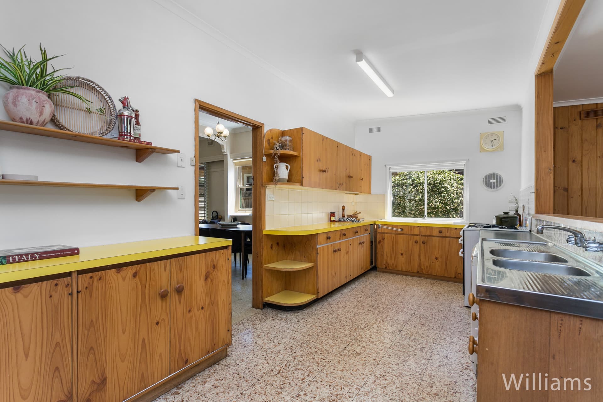 88 Woods Street, Newport - Thumbnail 3