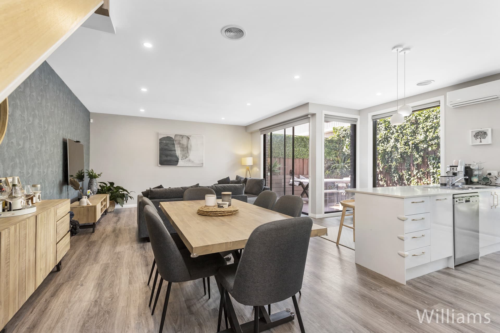 3/95 Stephenson Street, South Kingsville - Thumbnail 3