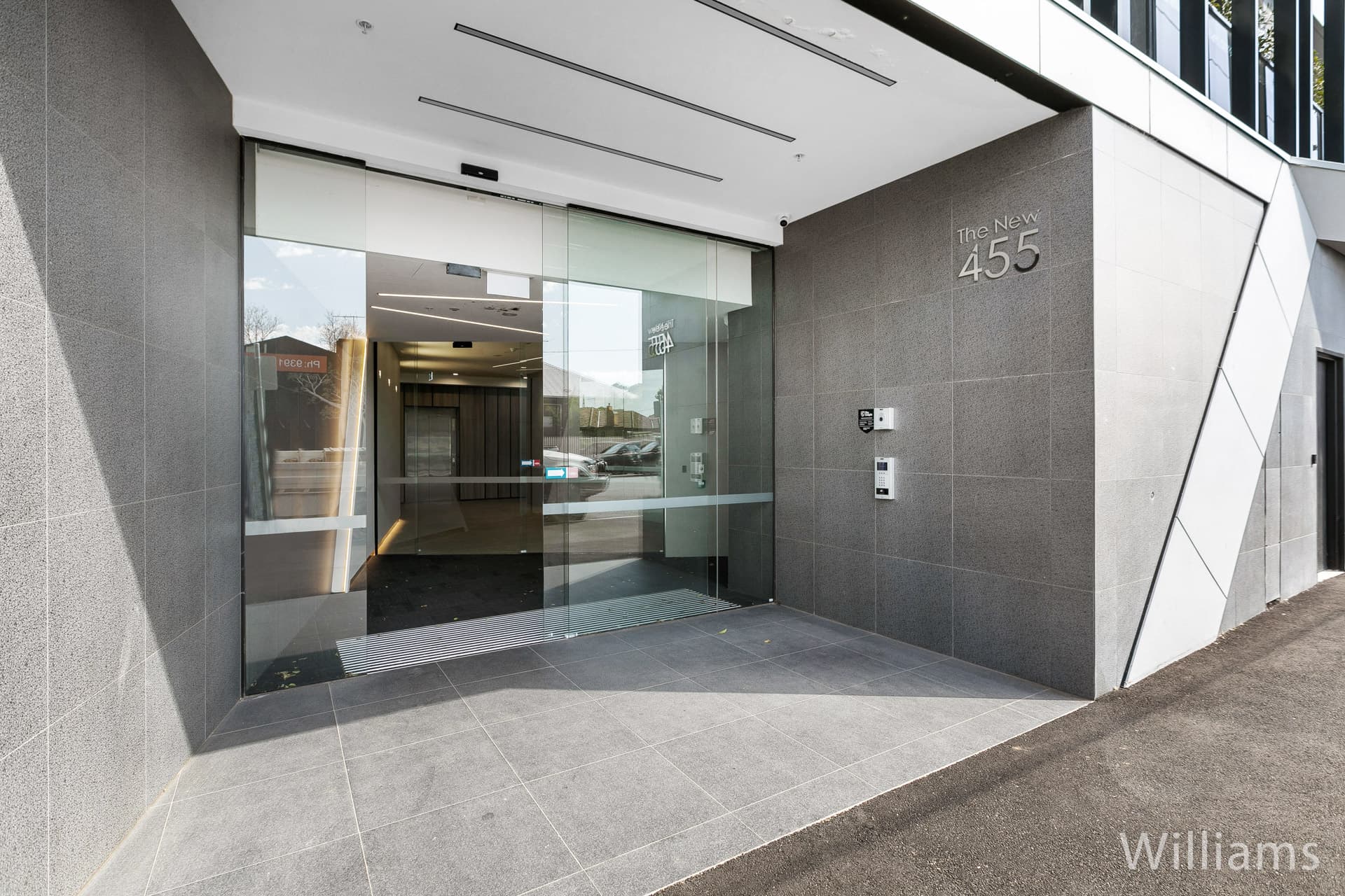 308/455 Melbourne Road, Newport - Thumbnail 2