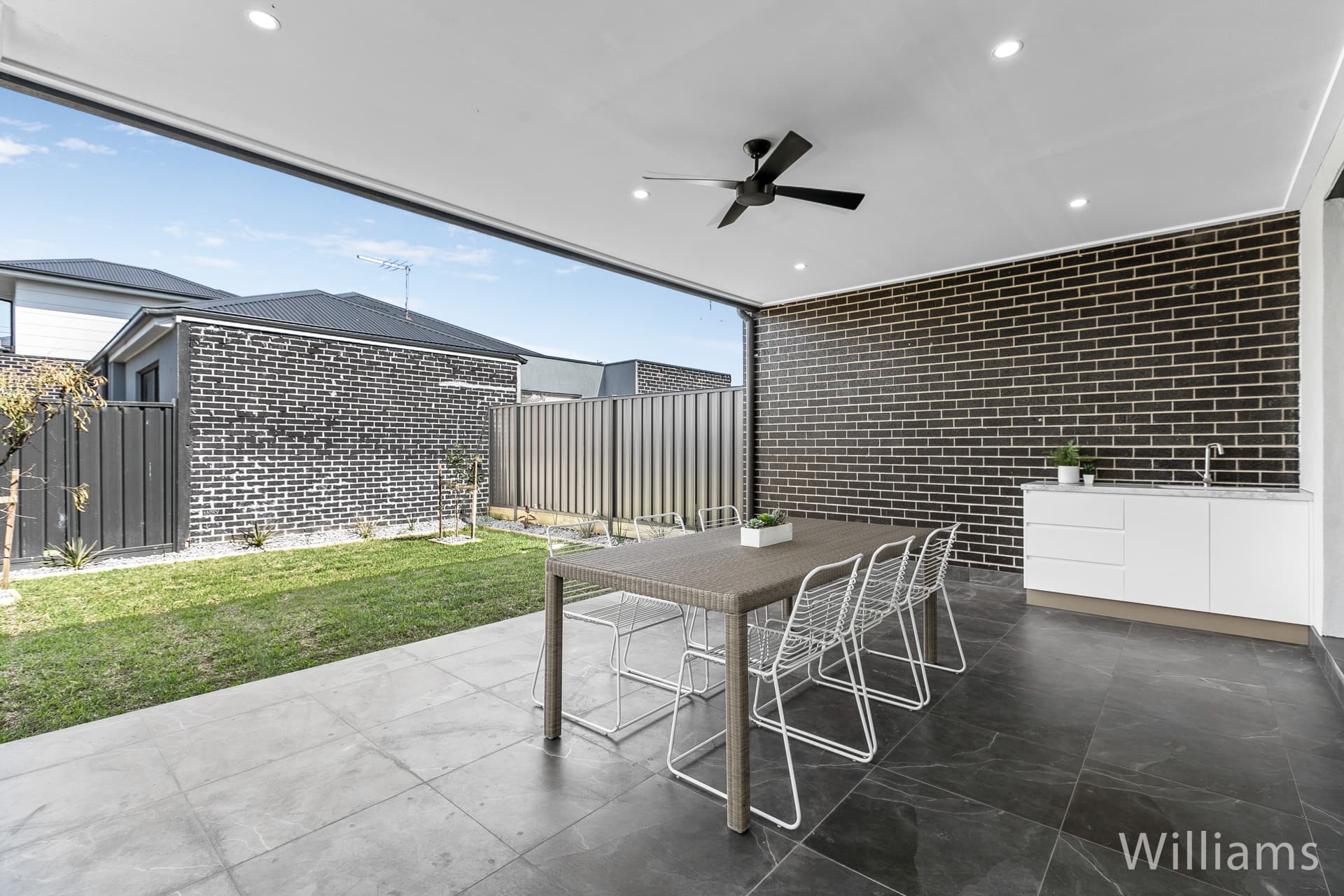 57 Clematis Avenue, Altona North - Thumbnail 3