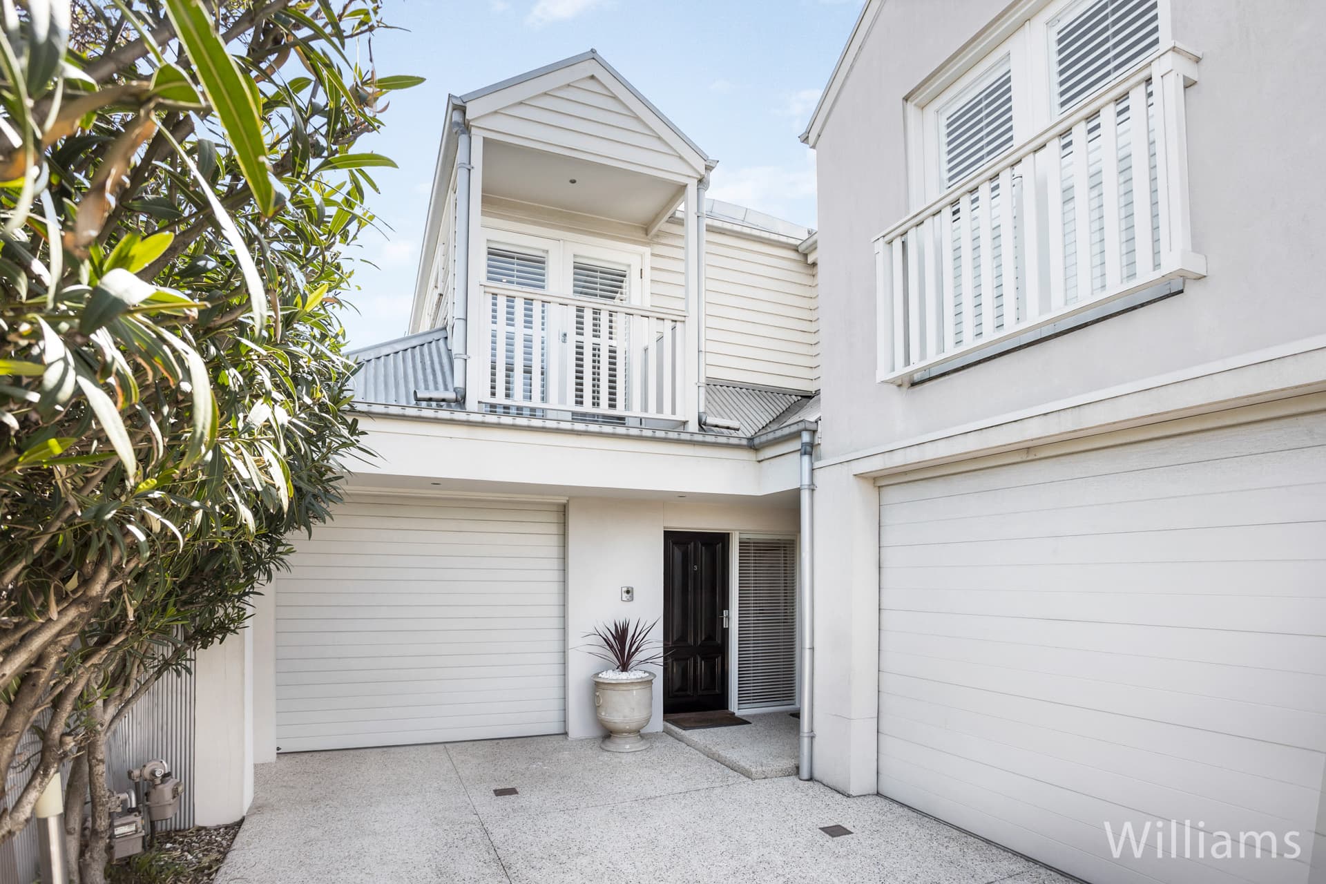 3/9 Roches Terrace, Williamstown - Image 1