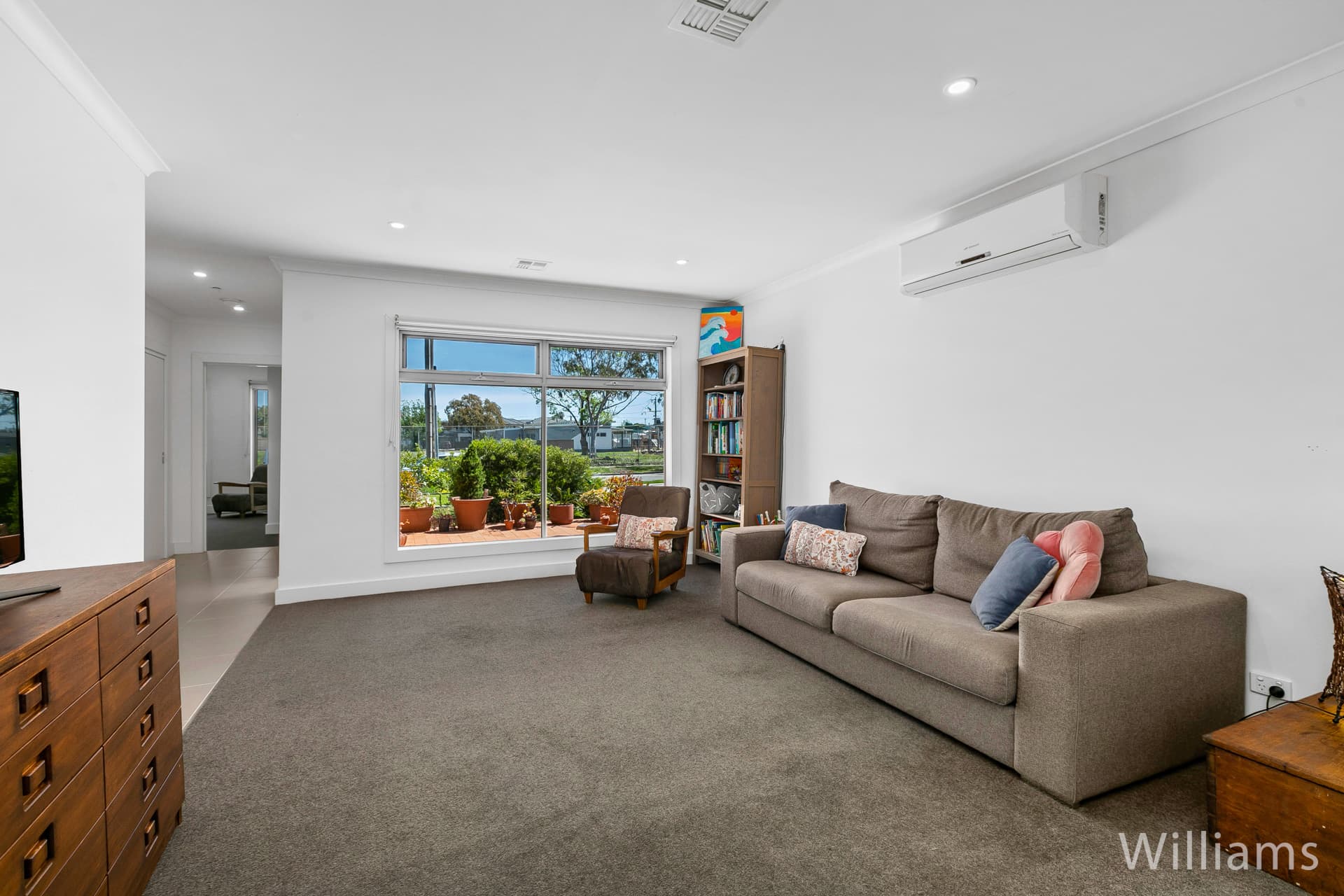 1/8 Collins Avenue, Altona North - Thumbnail 5