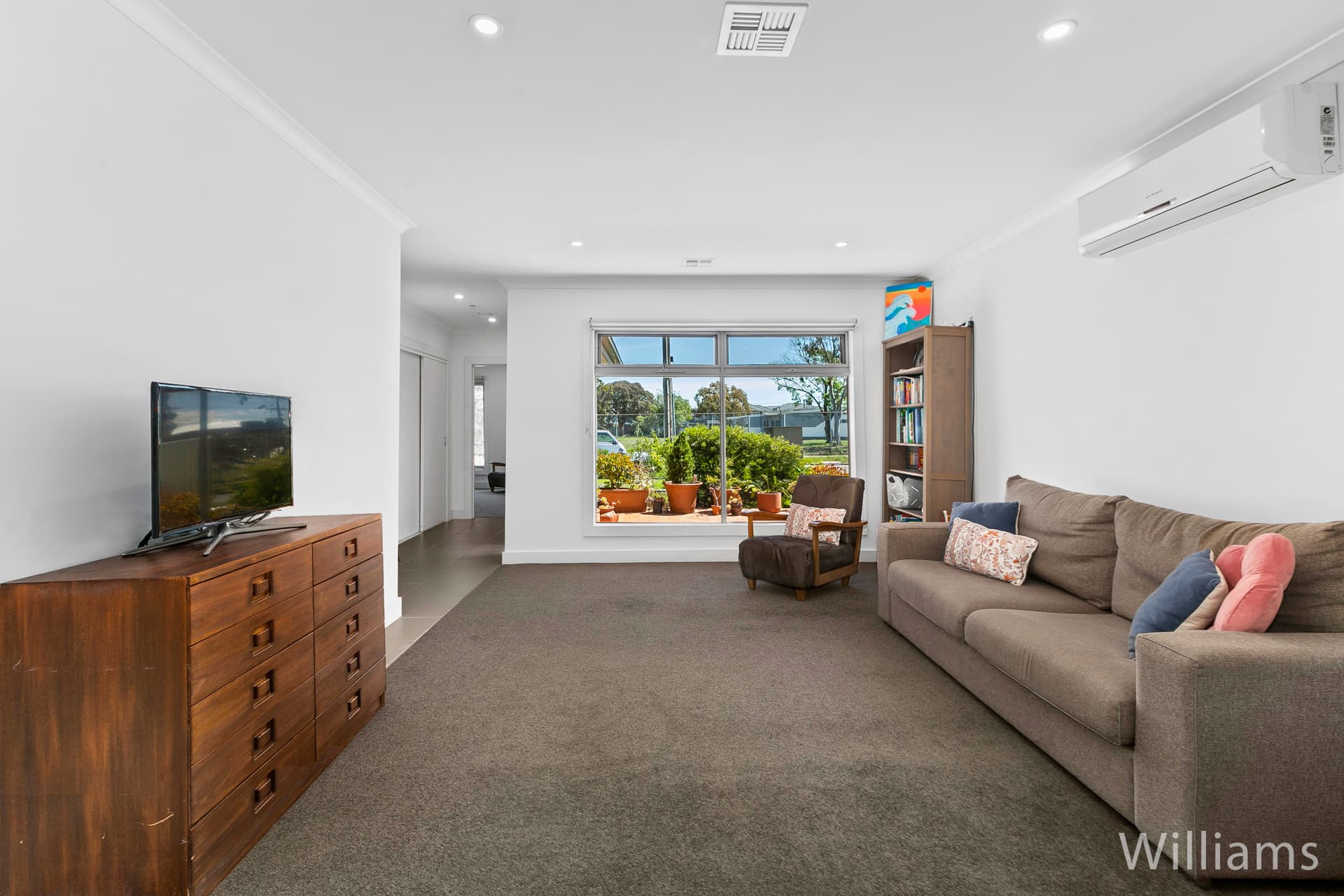 1/8 Collins Avenue, Altona North - Thumbnail 6