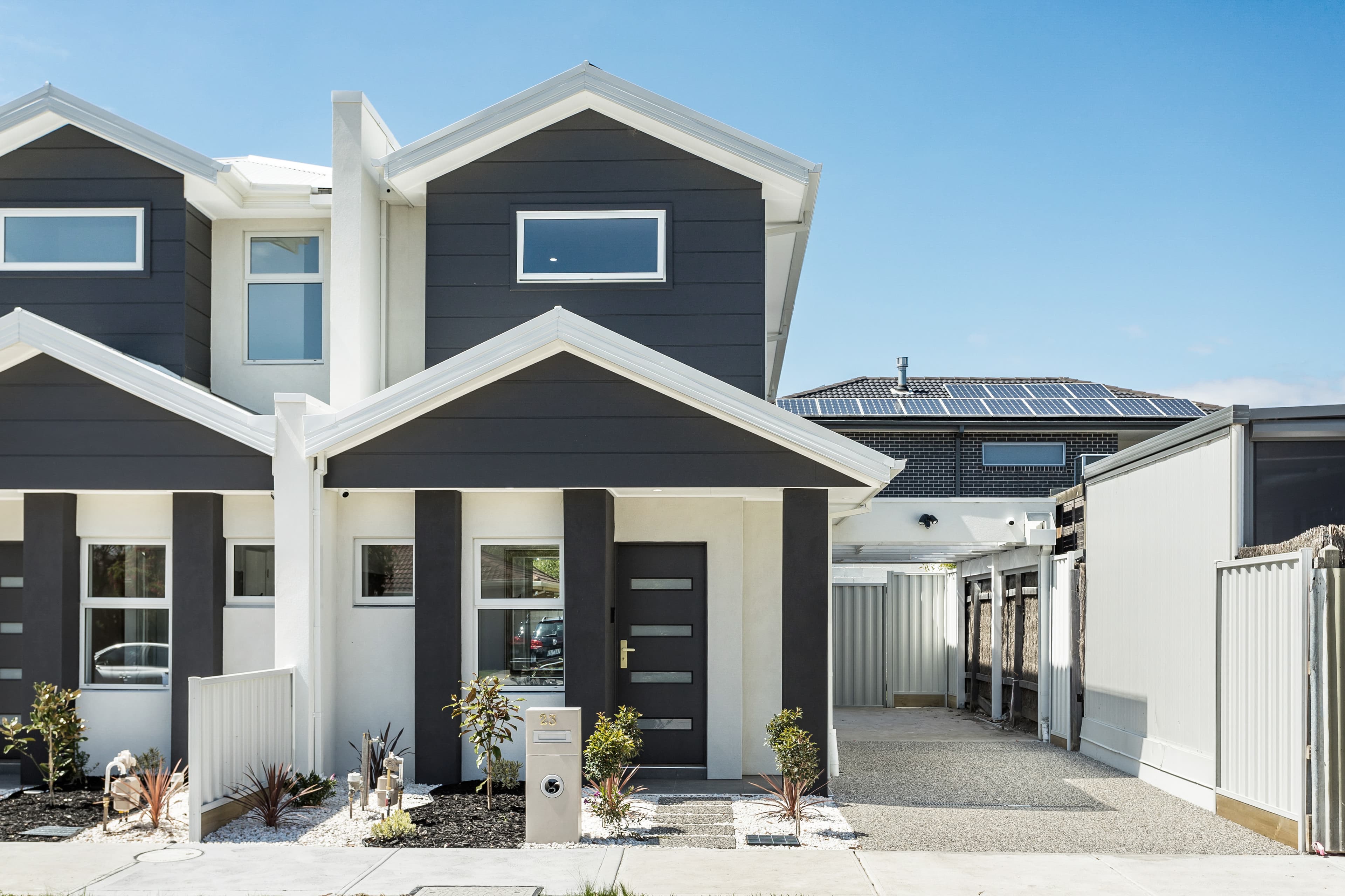 23 Kingham Street, Newport - Image 1