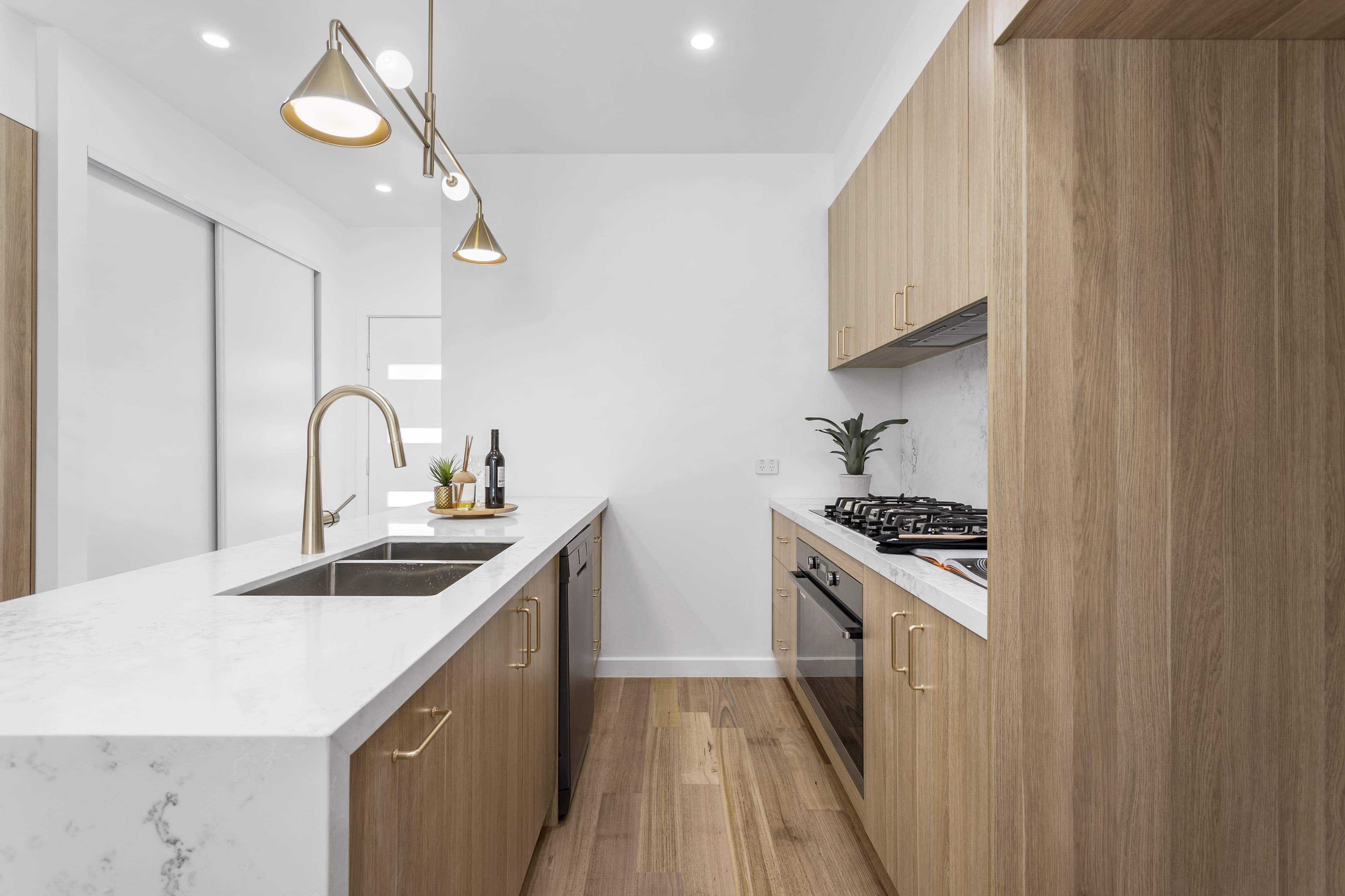 23 Kingham Street, Newport - Thumbnail 2