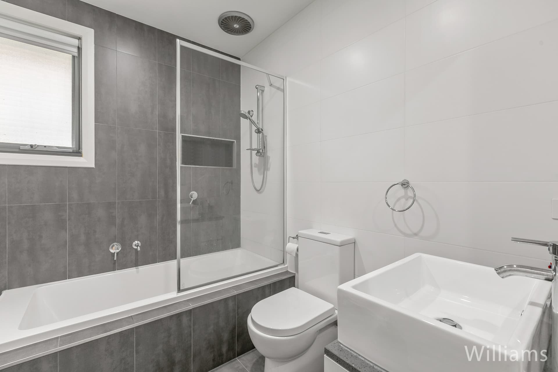5 Aloha Street, South Kingsville - Thumbnail 3