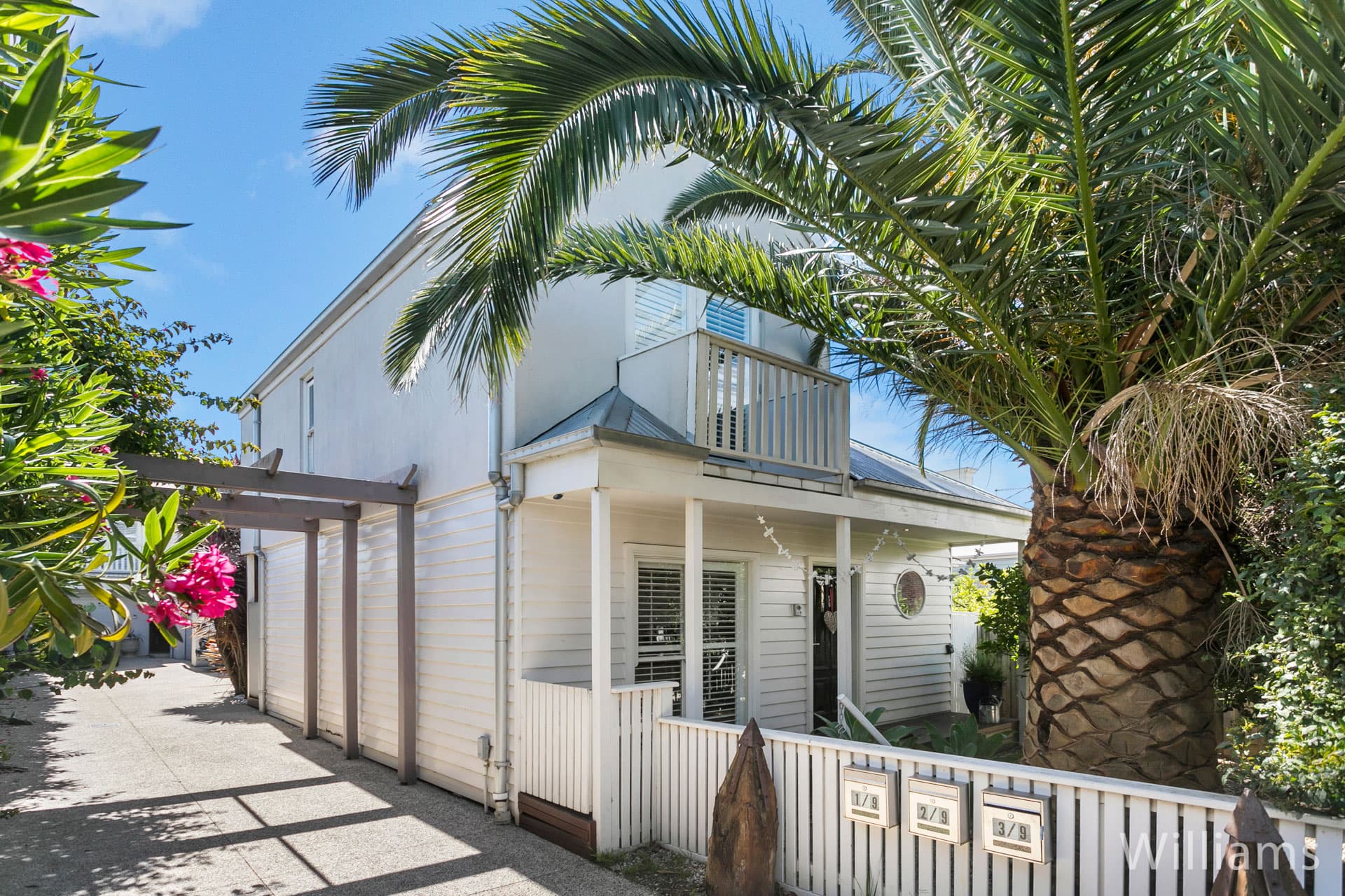 1/9 Roches Terrace, Williamstown - Image 1
