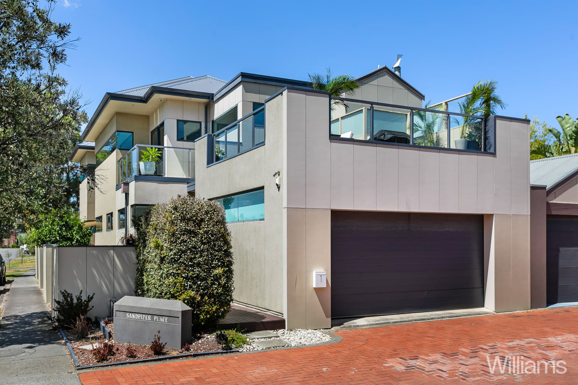 1 Sandpiper Place, Williamstown - Image 1