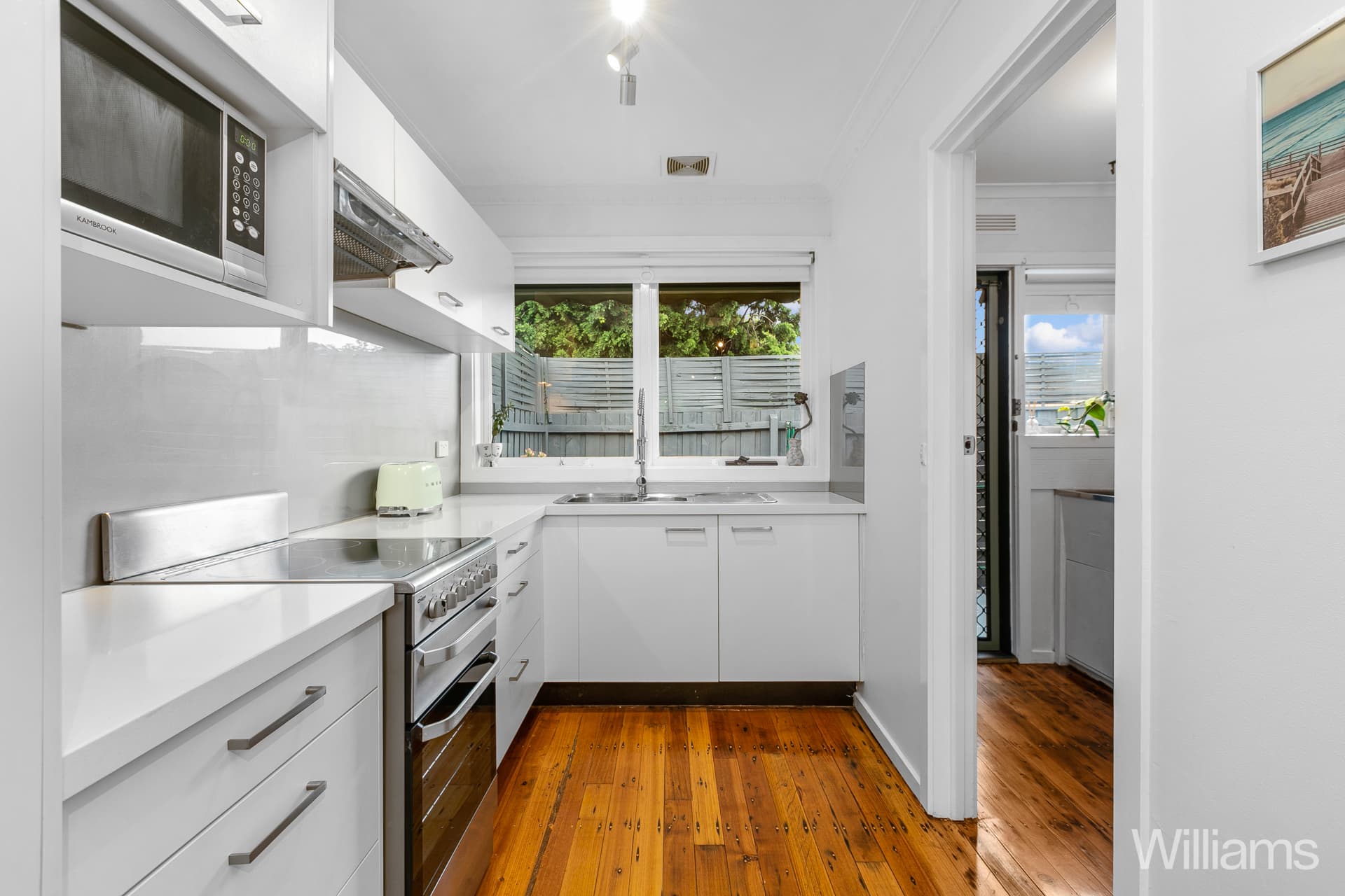 3/101 Blackshaws Road, Newport - Thumbnail 3