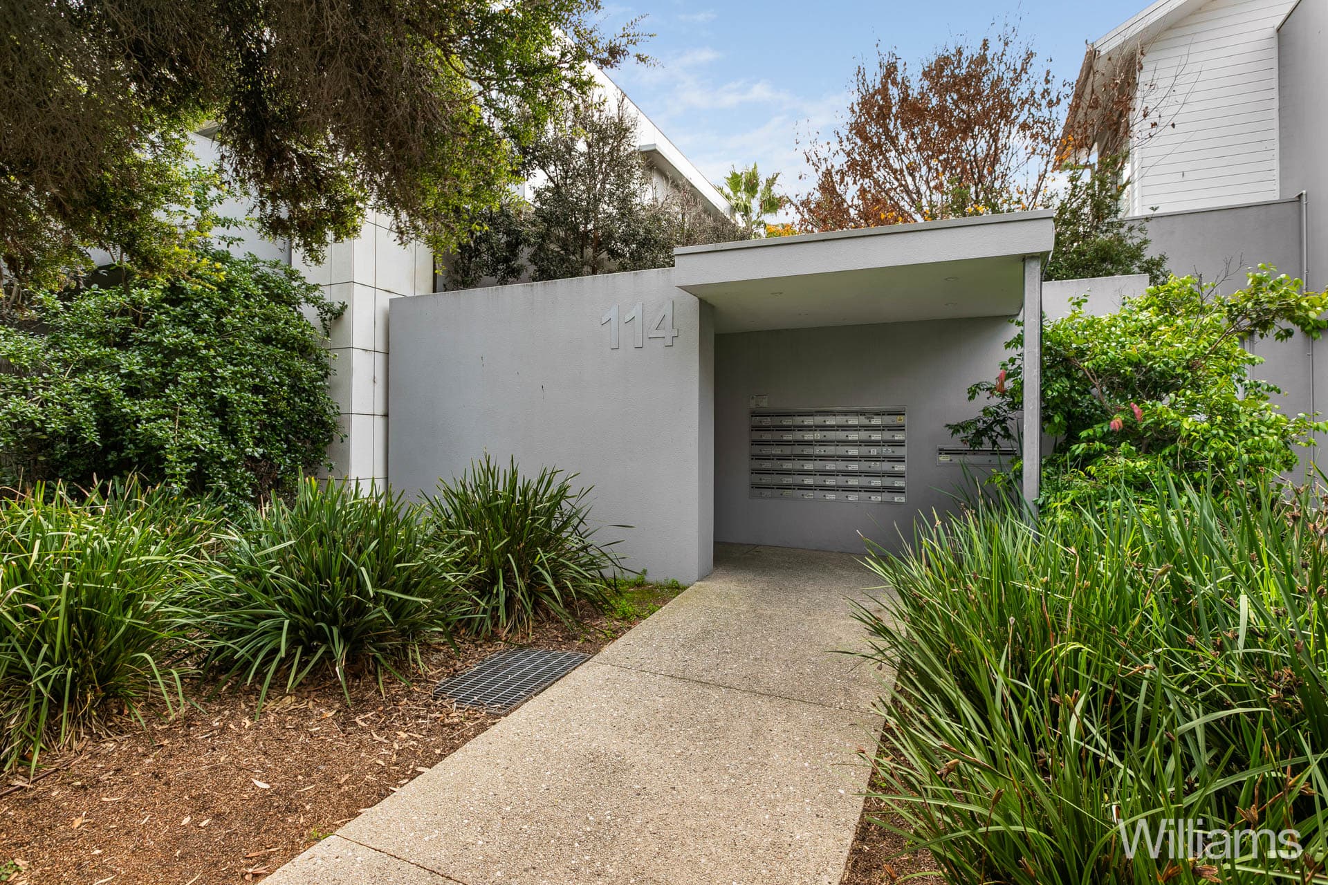 6/114 Mason Street, Newport - Image 1