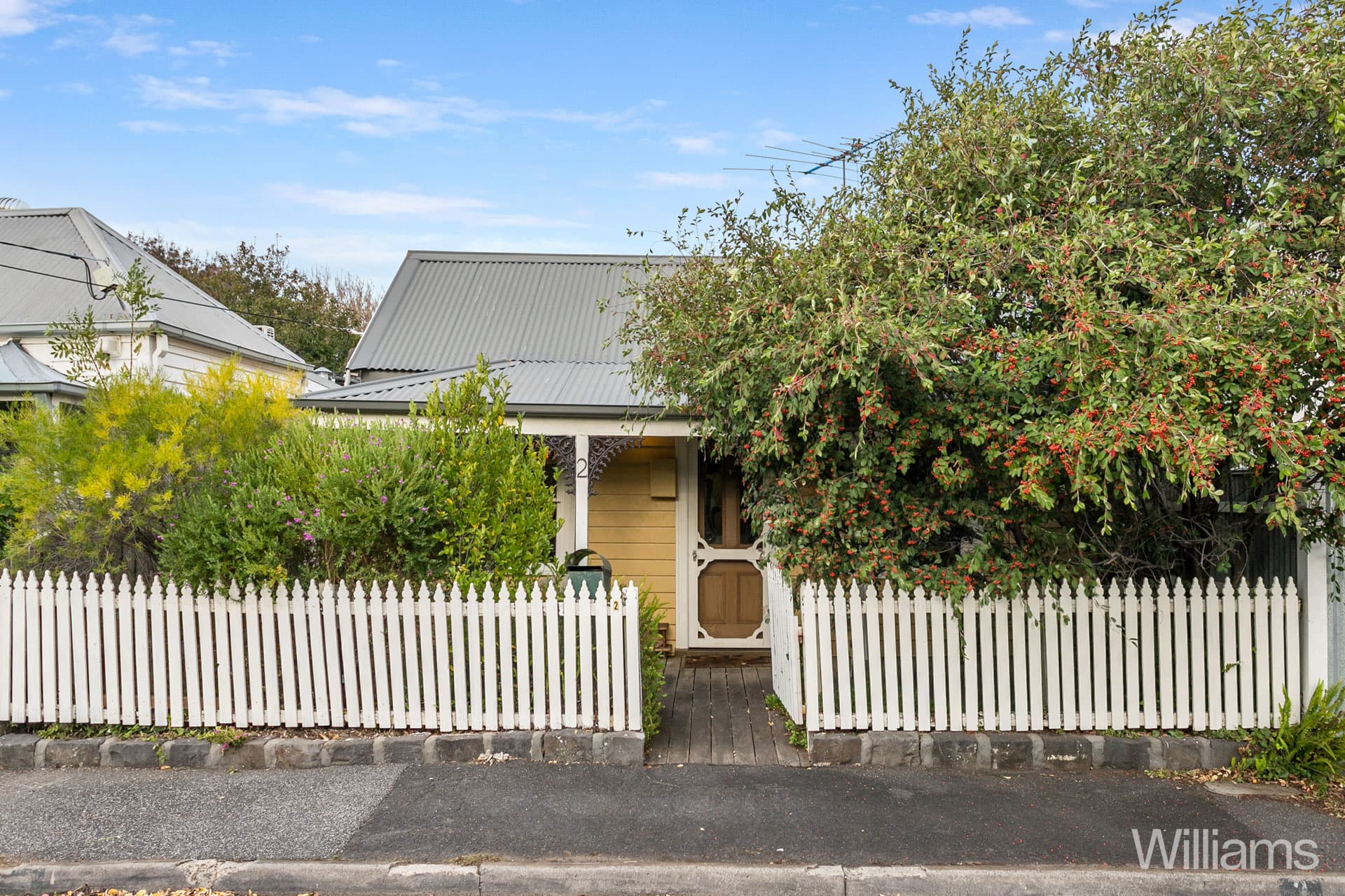 2 Smith Street, Williamstown - Thumbnail 8