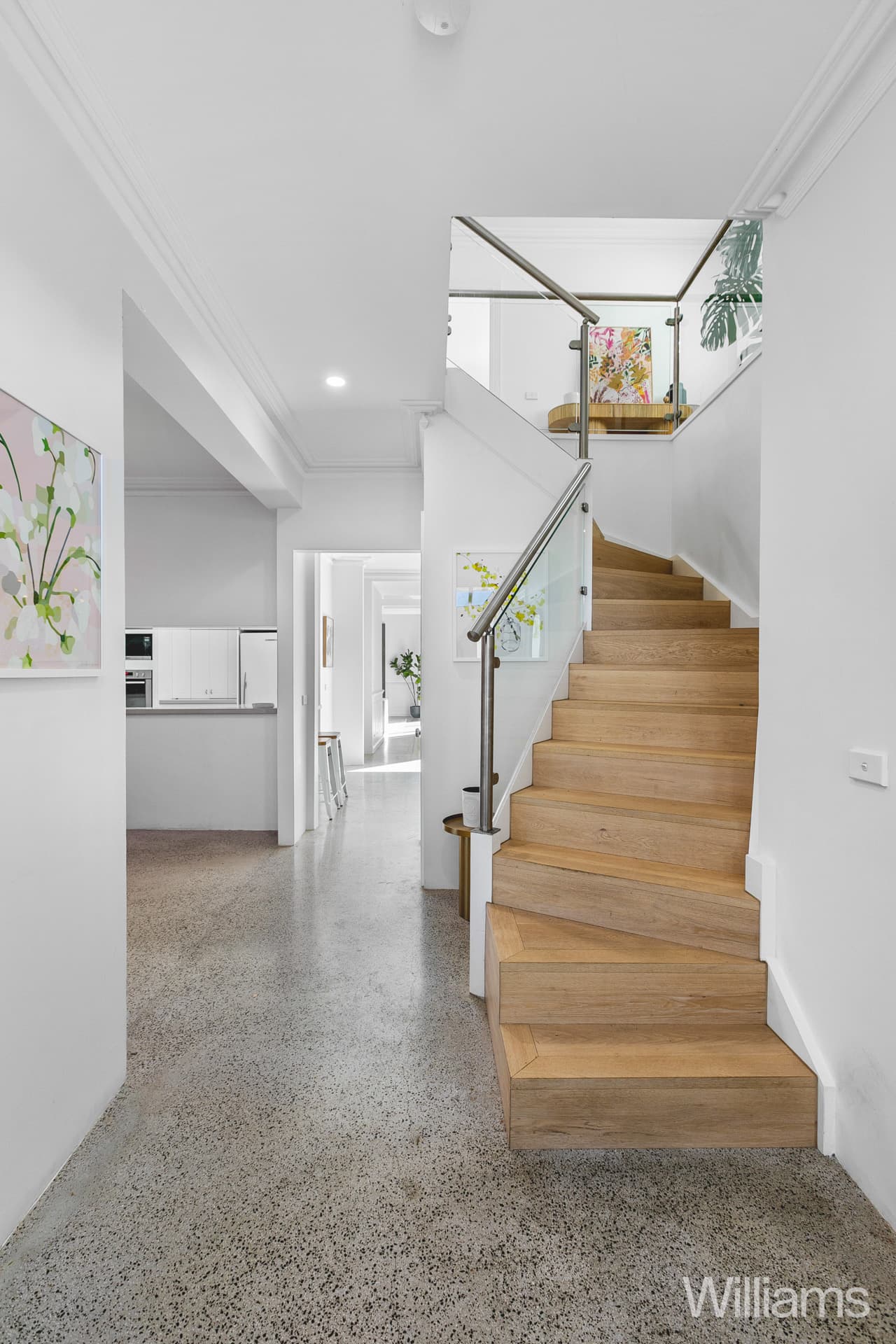 1 Gray Court, Williamstown - Thumbnail 2
