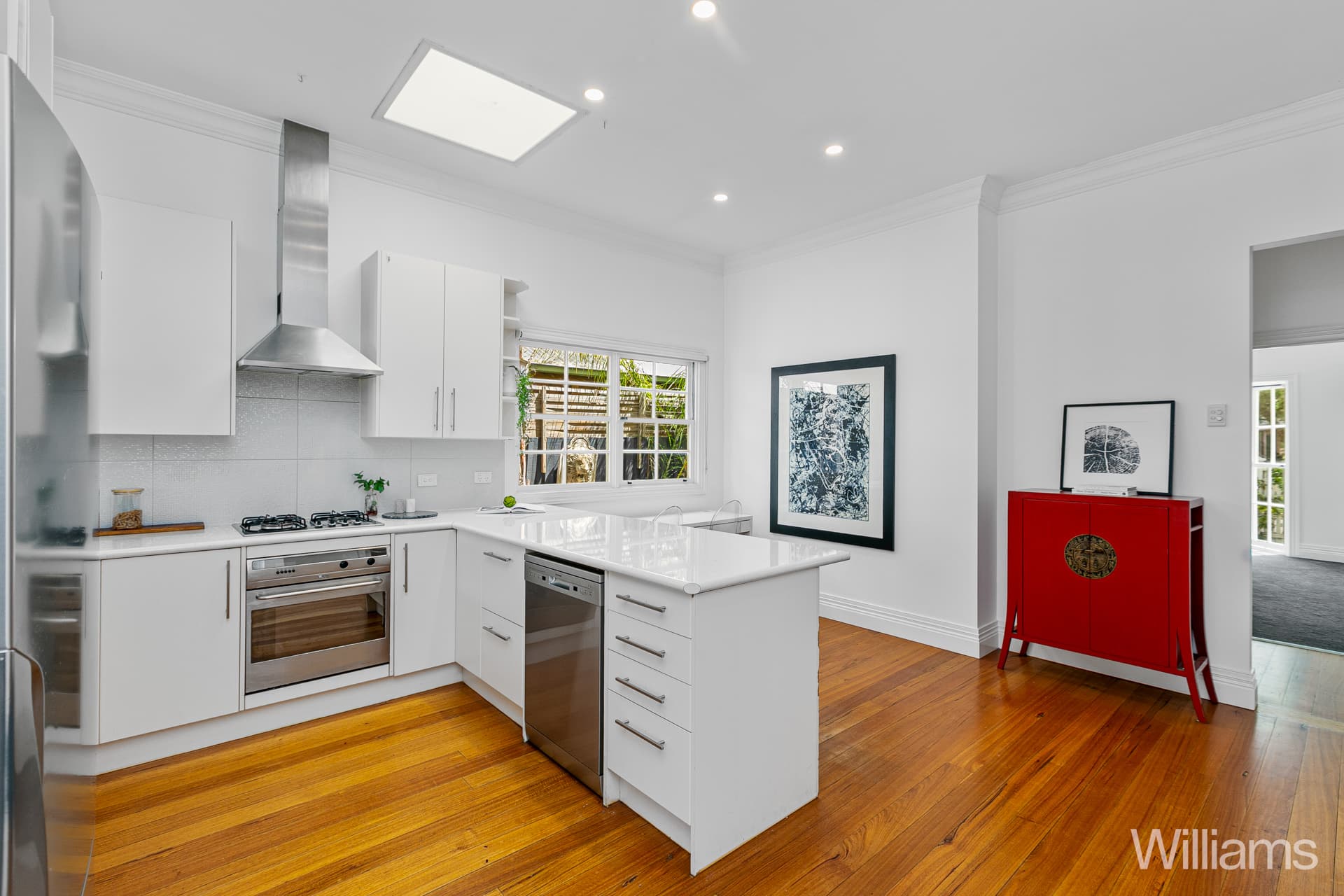 46 Schutt Street, Newport - Thumbnail 4