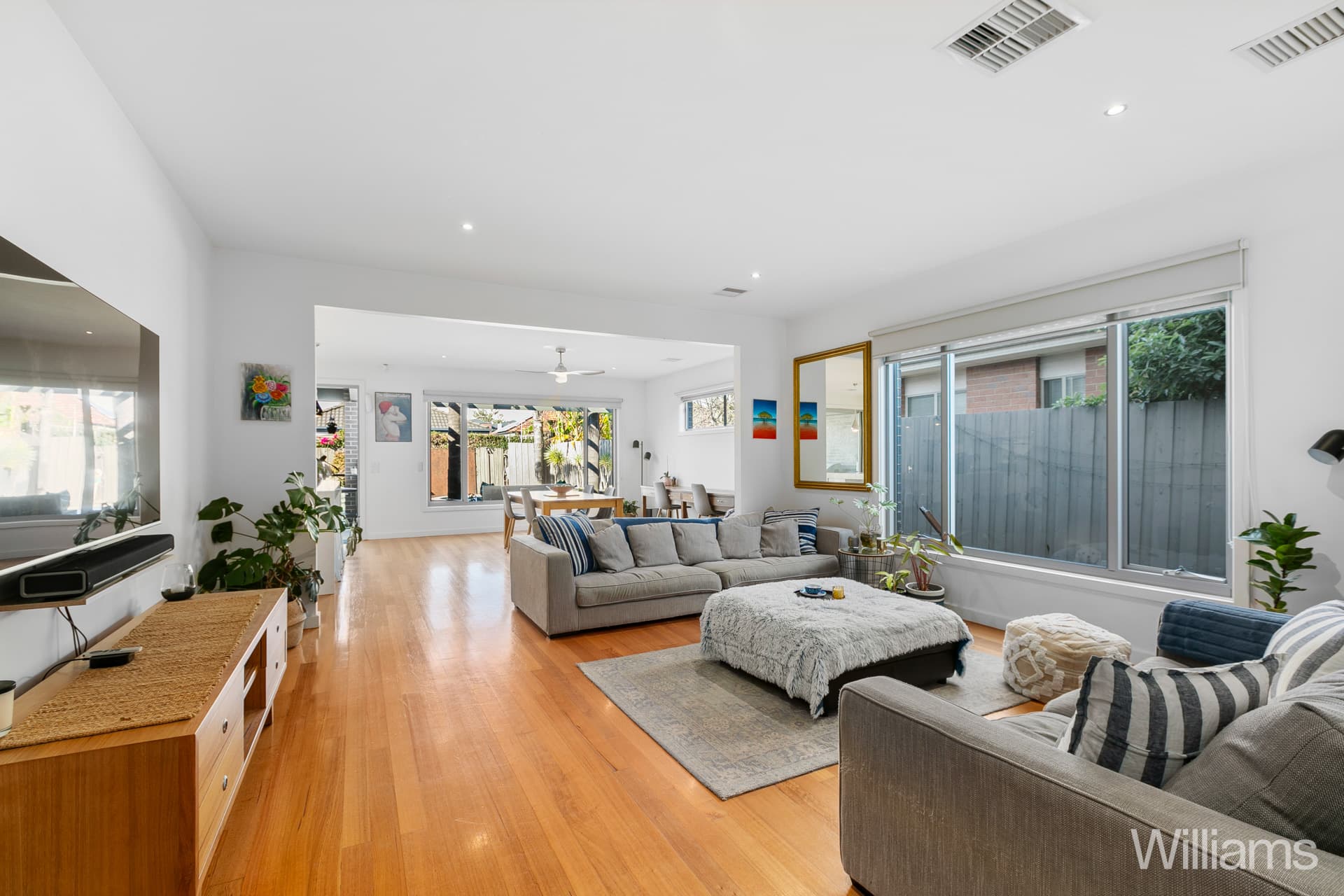 77A Watt Street, South Kingsville - Thumbnail 2