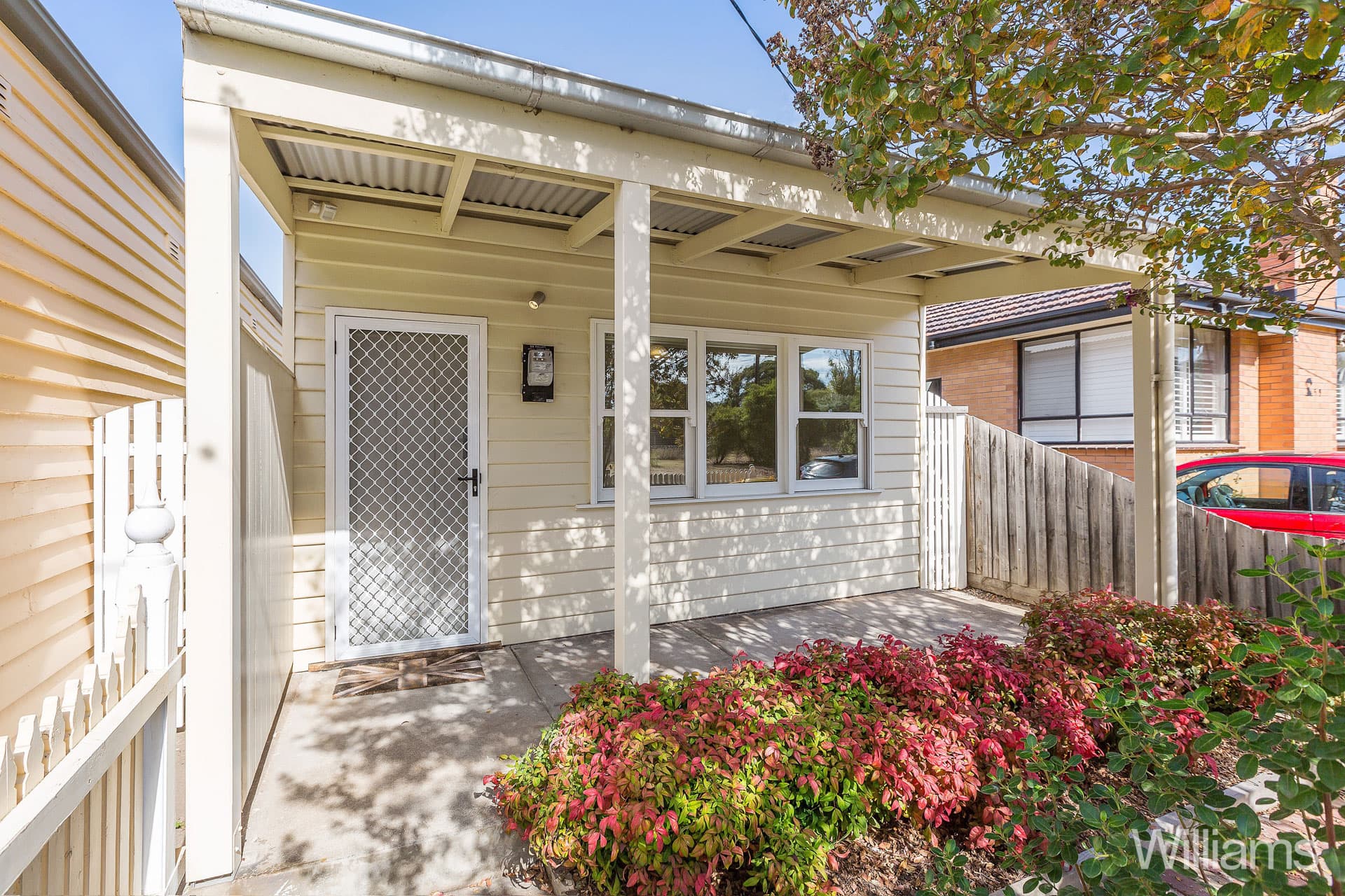 58 Railway Crescent, Williamstown - Thumbnail 8