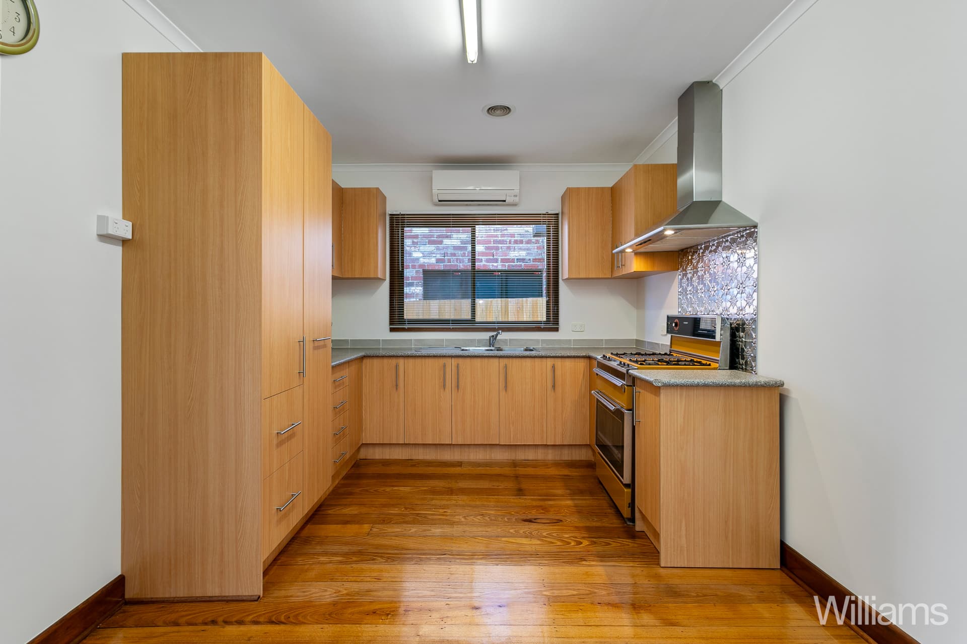 99 Newcastle Street, Newport - Thumbnail 7