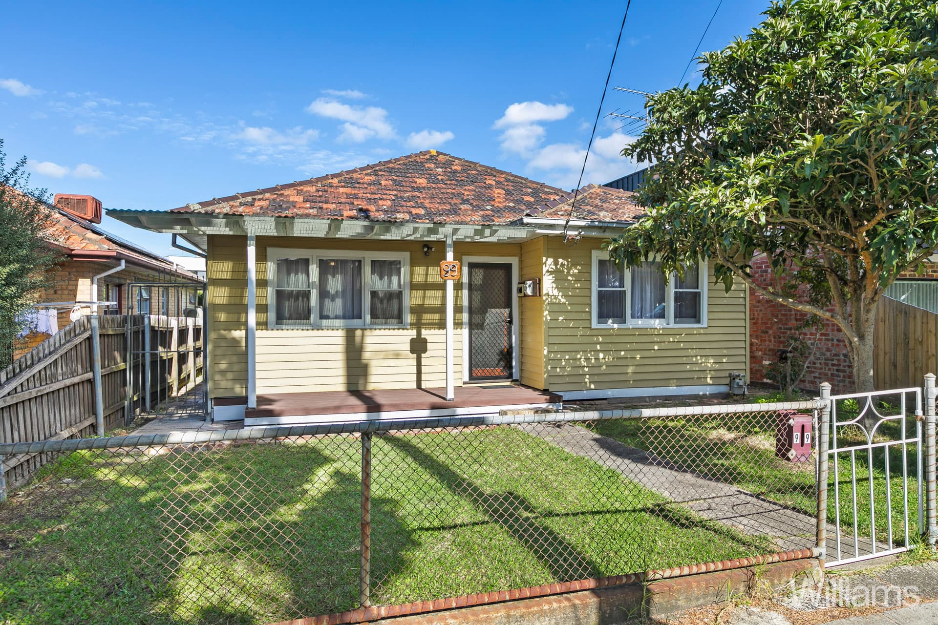 99 Newcastle Street, Newport - Thumbnail 2