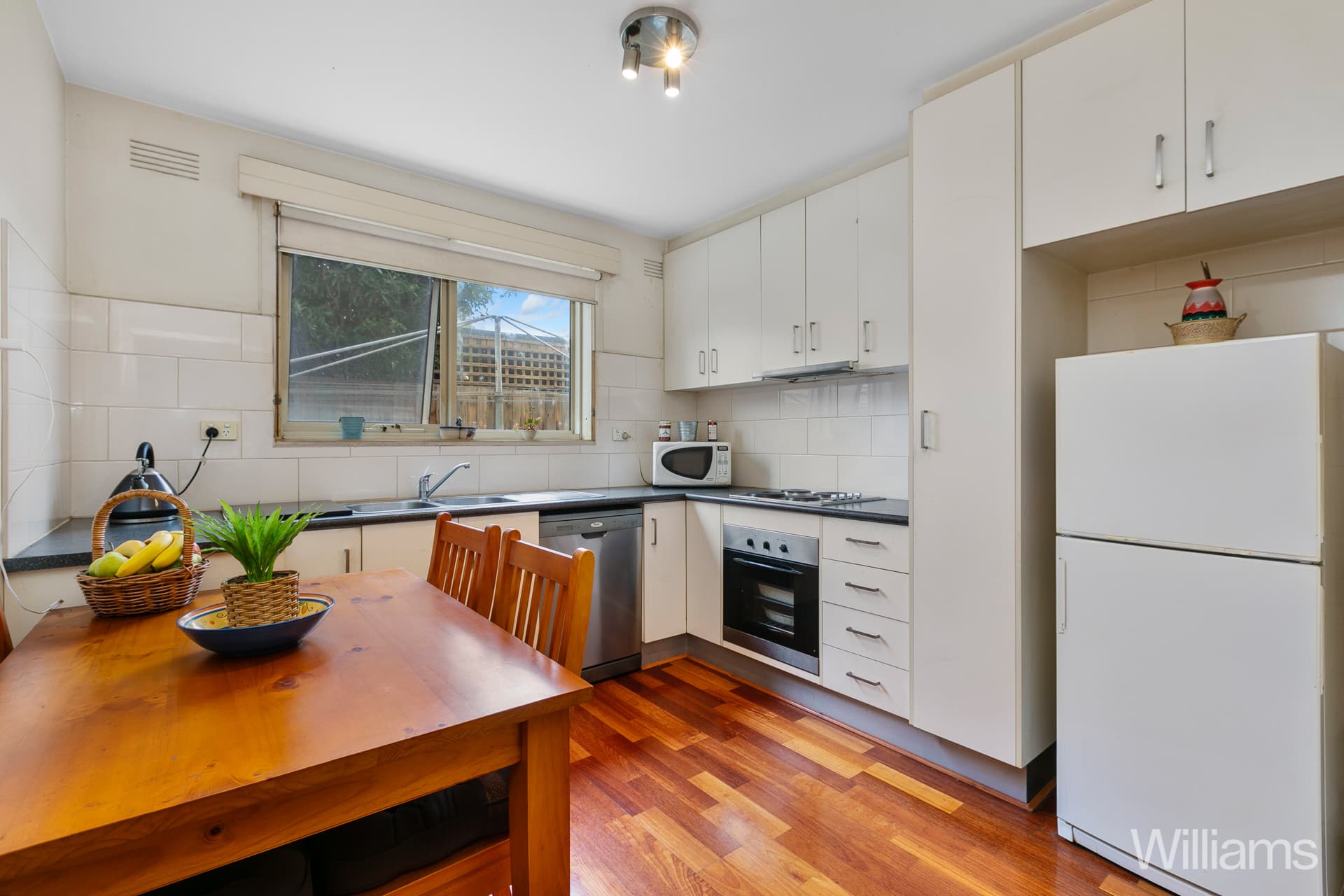 3/18 Station Road, Williamstown - Thumbnail 2