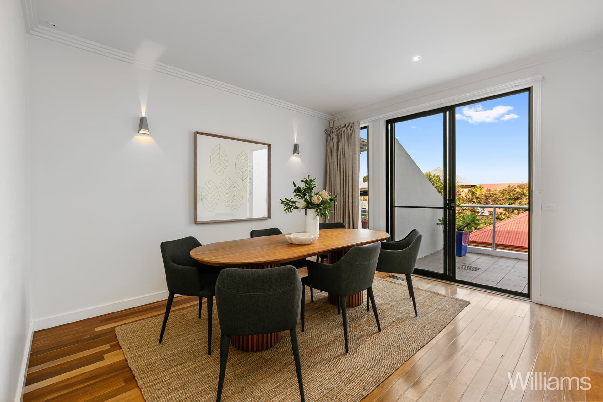 6 Williams Bay Grove, Williamstown - Thumbnail 3