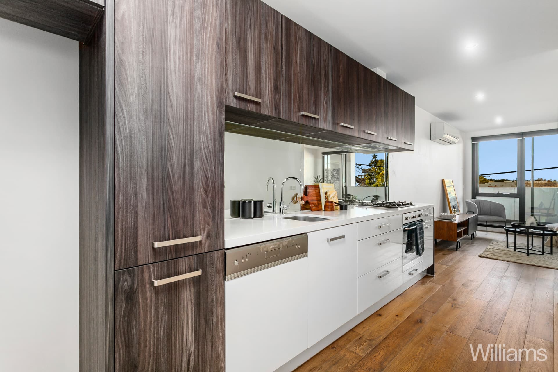 208/88 Hudsons Road, Spotswood - Thumbnail 2