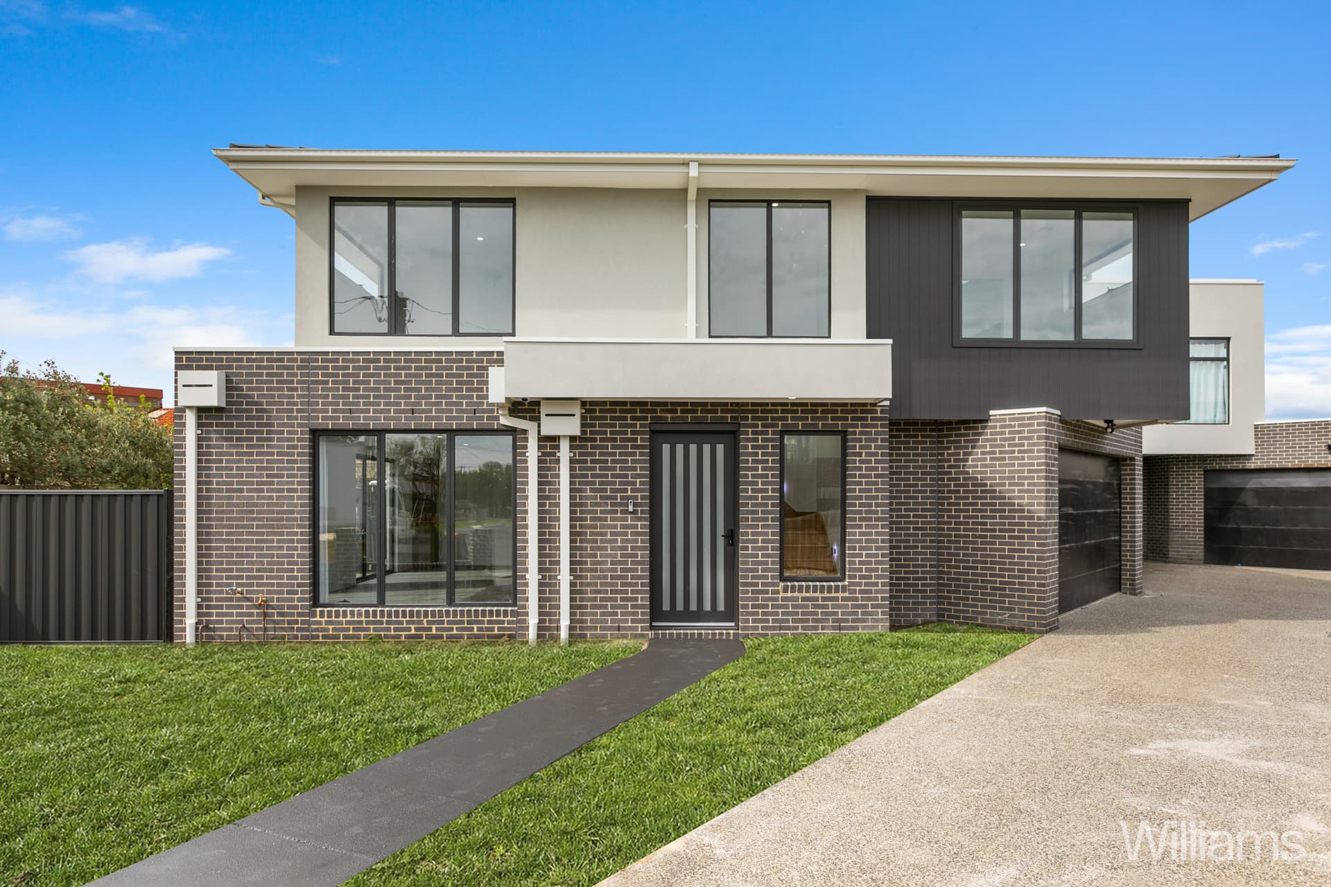 1/26 Lawrence Court, Altona North - Image 1